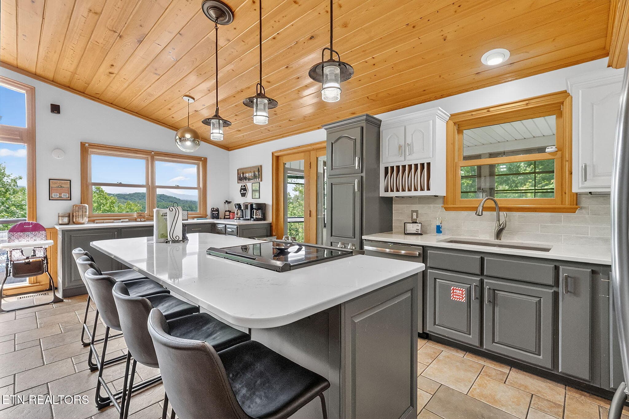 5-web-or-mls-347 overview-48 - 347 Overview Drive, Gatlinburg, TN 37738, Gatlinburg
