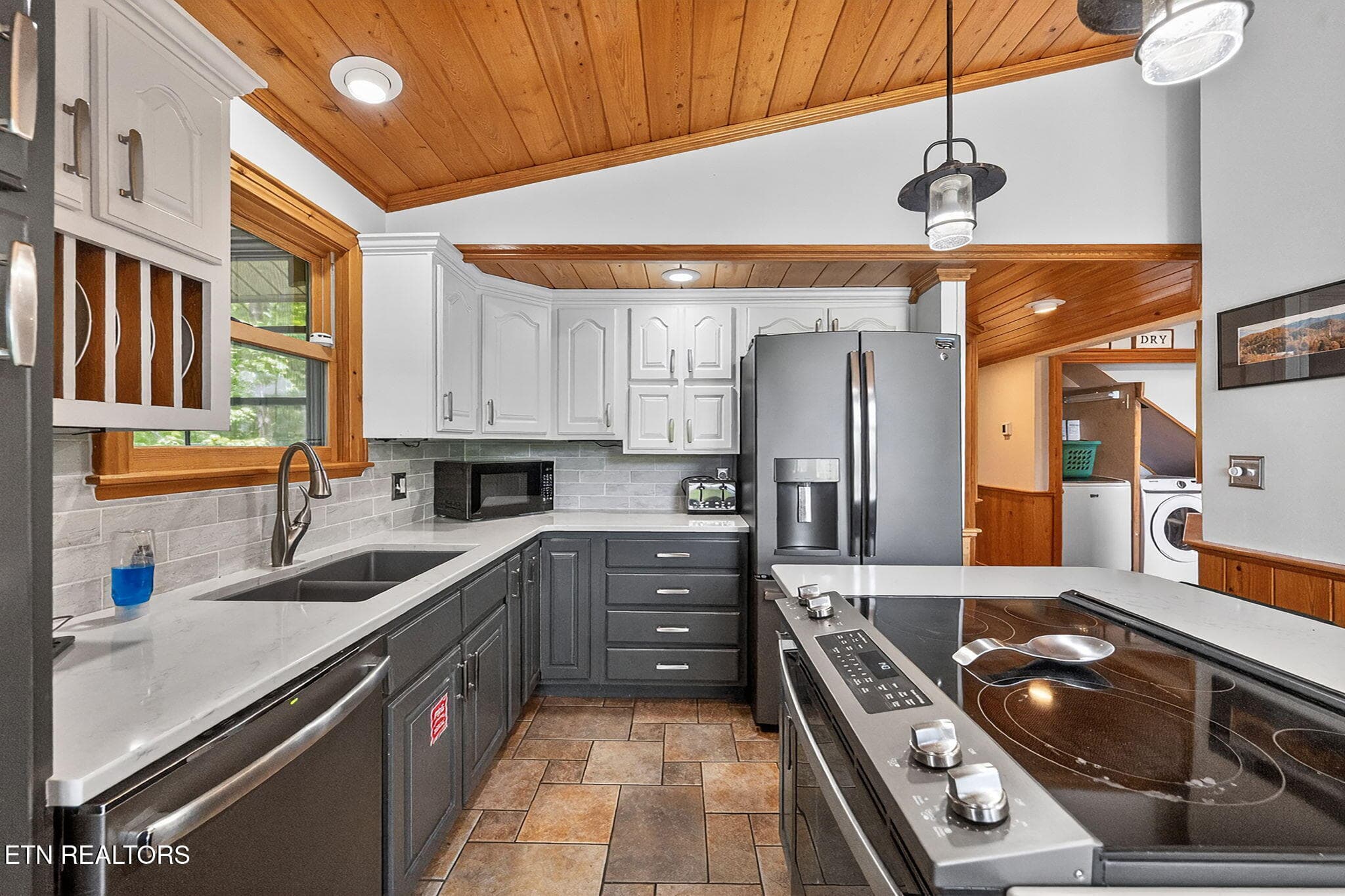 13-web-or-mls-347 overview-37 - 347 Overview Drive, Gatlinburg, TN 37738, Gatlinburg