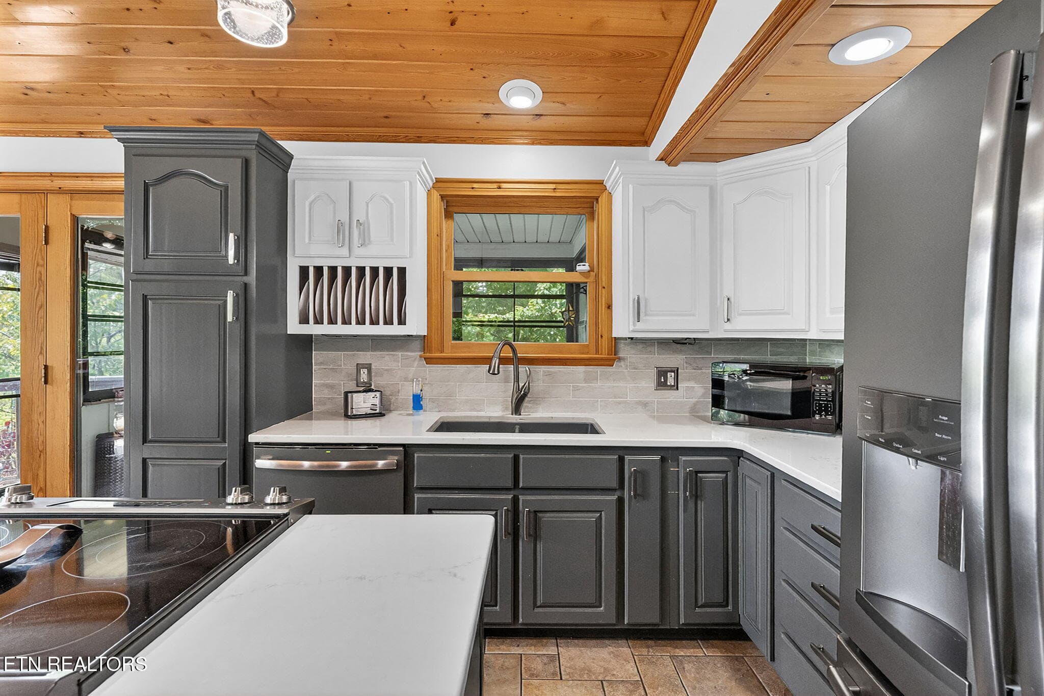 14-web-or-mls-347 overview-36 - 347 Overview Drive, Gatlinburg, TN 37738, Gatlinburg