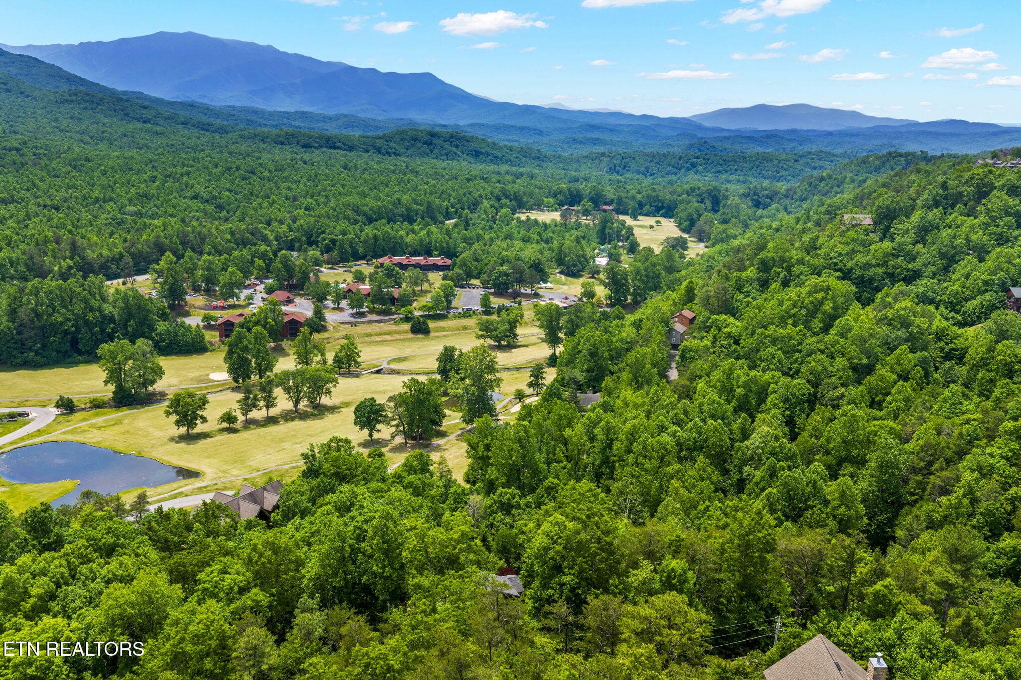 46-web-or-mls-347 overview-10 - 347 Overview Drive, Gatlinburg, TN 37738, Gatlinburg
