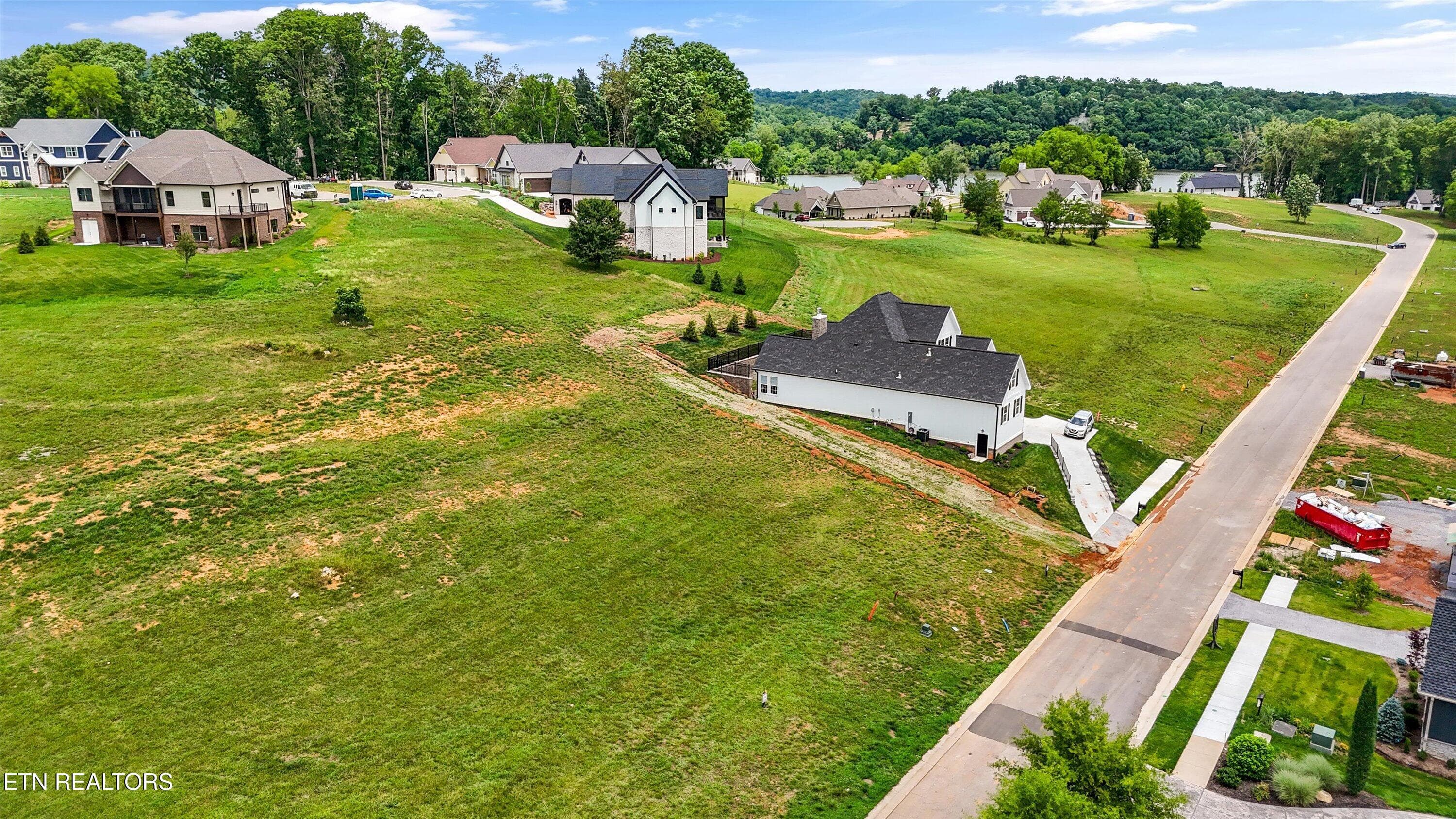 chestnut - 2033 Chestnut Lane, Loudon, TN 37774