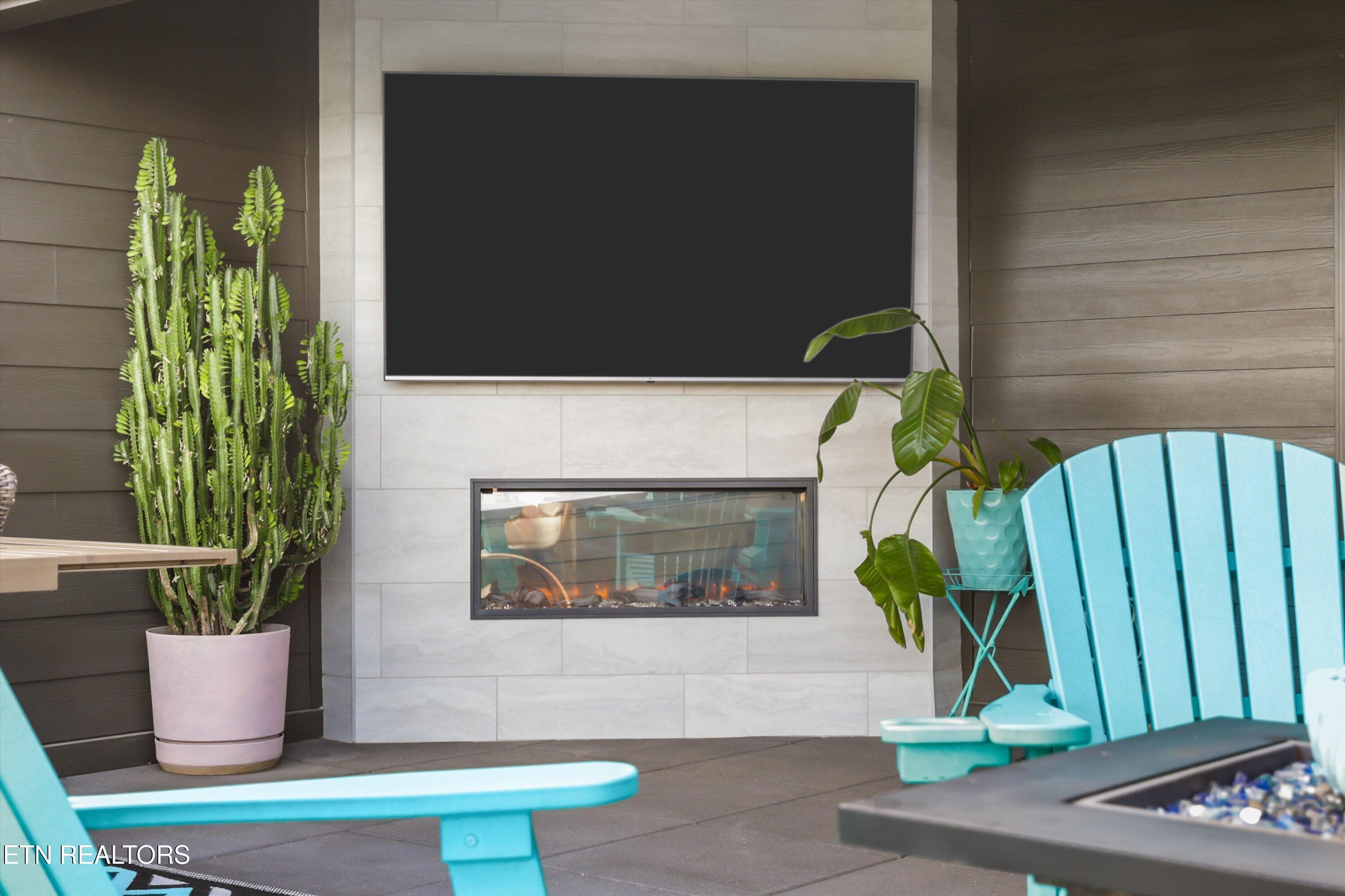 Private Rooftop - 9456 Horizon Drive, Knoxville, TN 37922, Knoxville