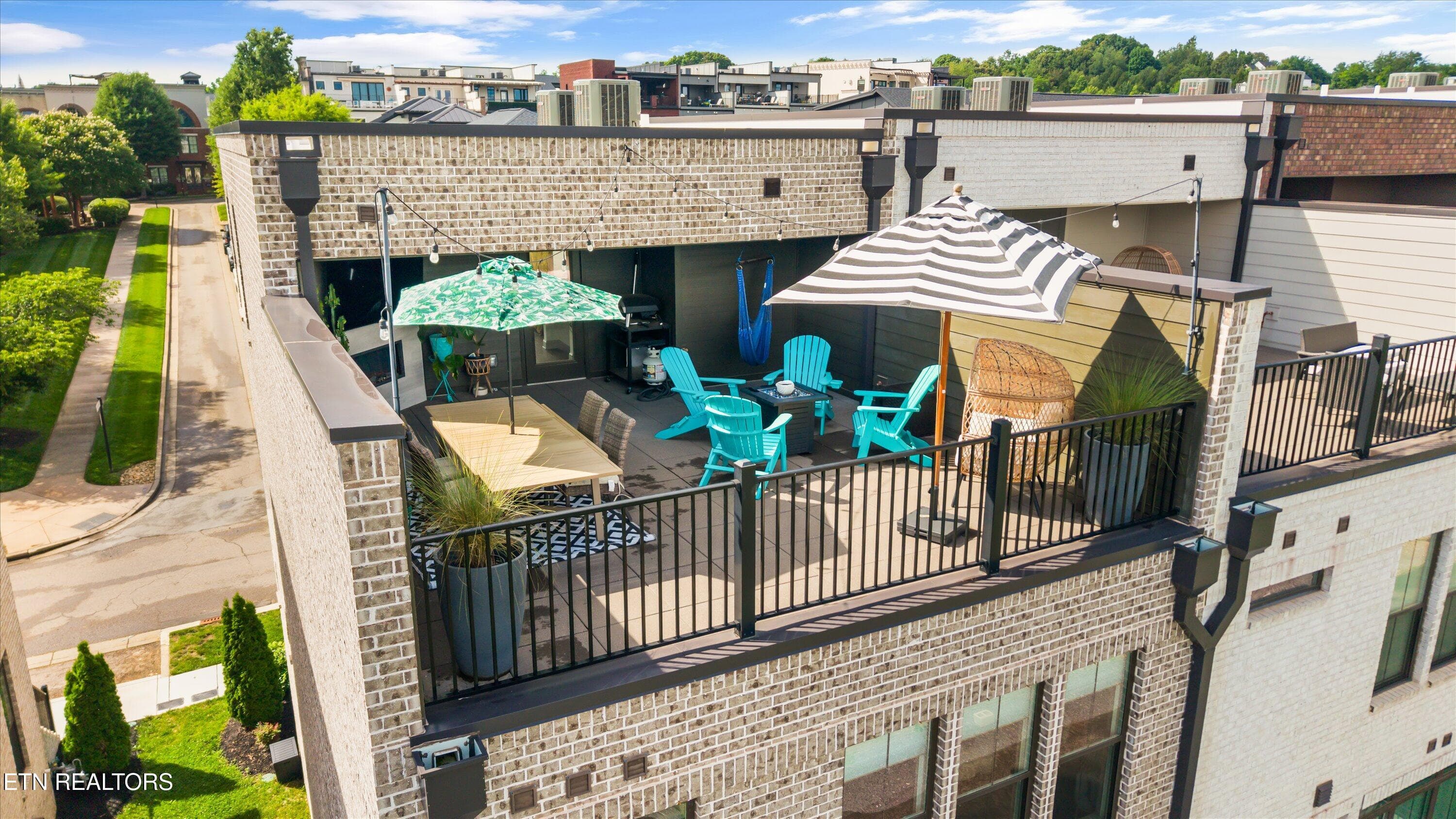 Private Rooftop - 9456 Horizon Drive, Knoxville, TN 37922, Knoxville