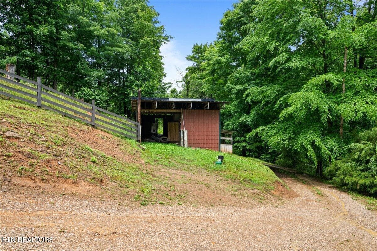 34-578 Fox Branch Rd - 578 Fox Branch Rd, Clairfield, TN 37715