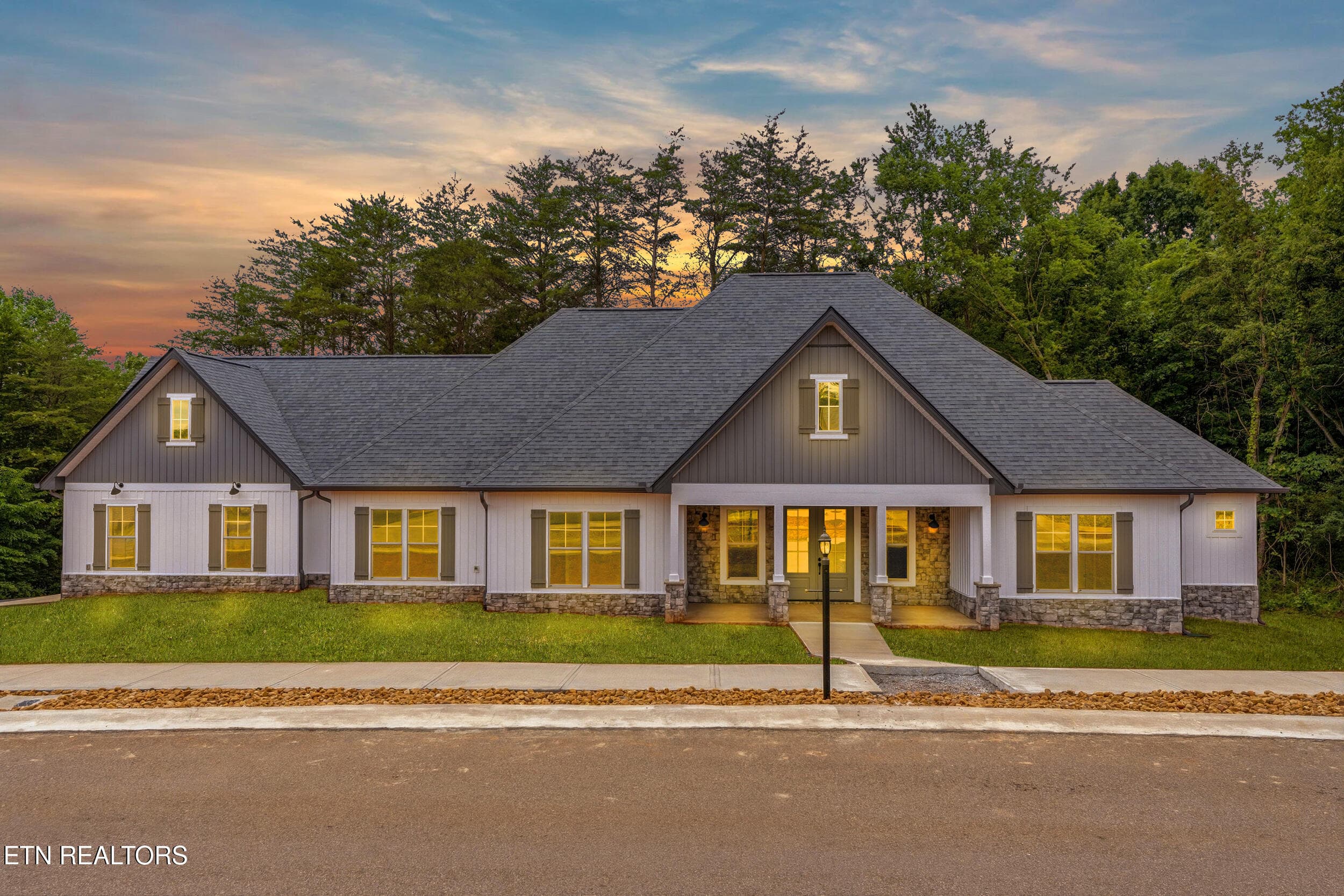 213 Gado Lane, Loudon, TN 37774