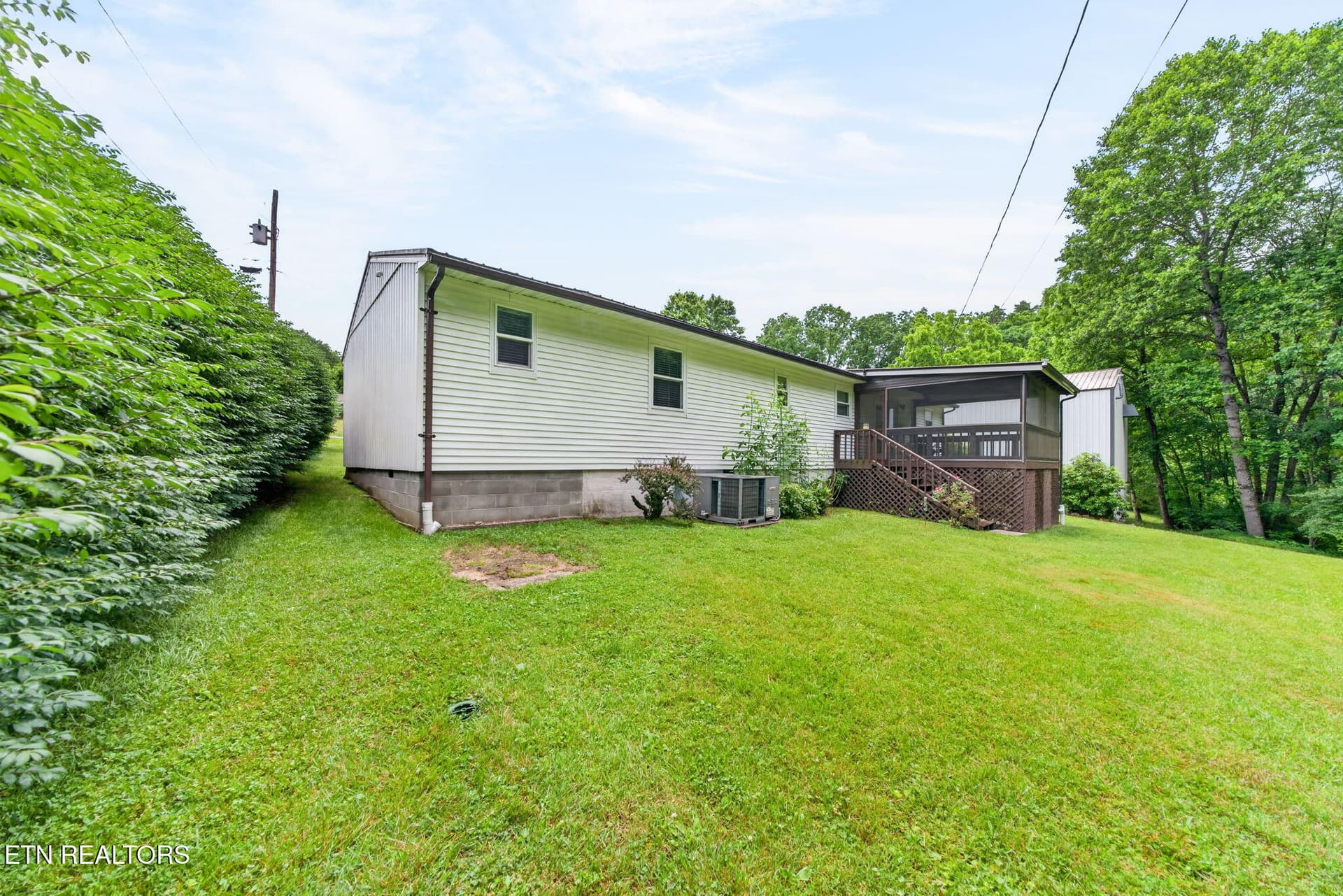 7-web-or-mls-340 Prentice St_333_TNPC - 340 Prentice St, Crossville, TN 38555