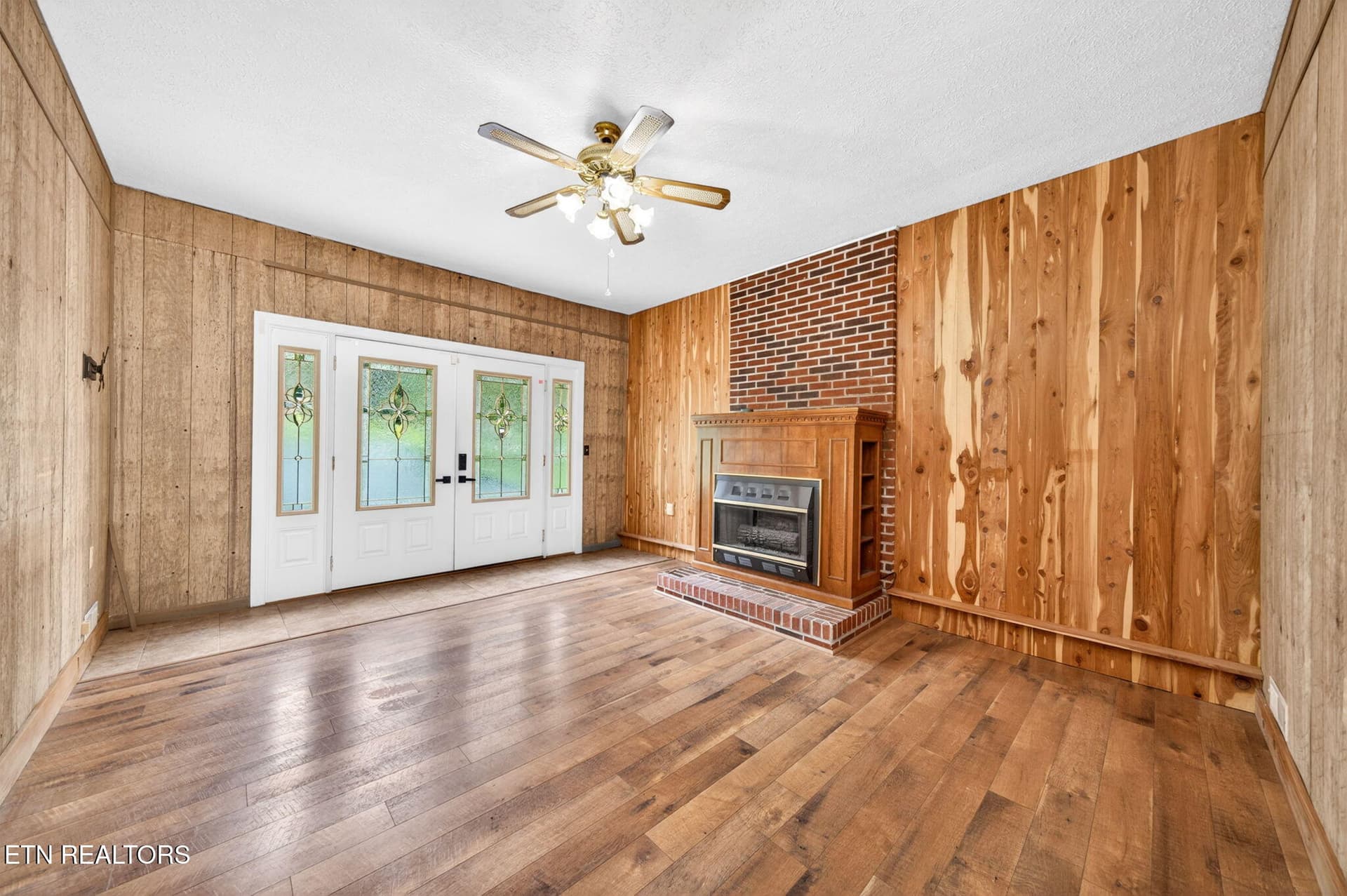 23-web-or-mls-340 Prentice St_410_TNPC - 340 Prentice St, Crossville, TN 38555