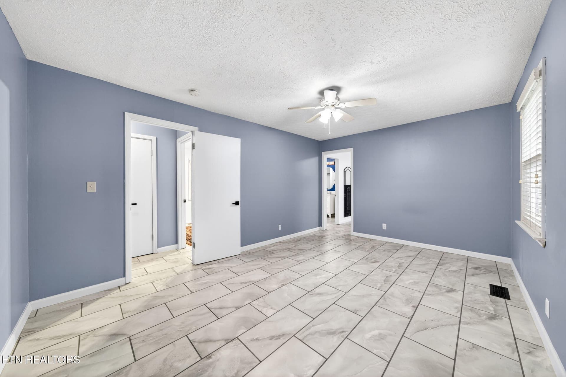 31-web-or-mls-340 Prentice St_450_TNPC - 340 Prentice St, Crossville, TN 38555