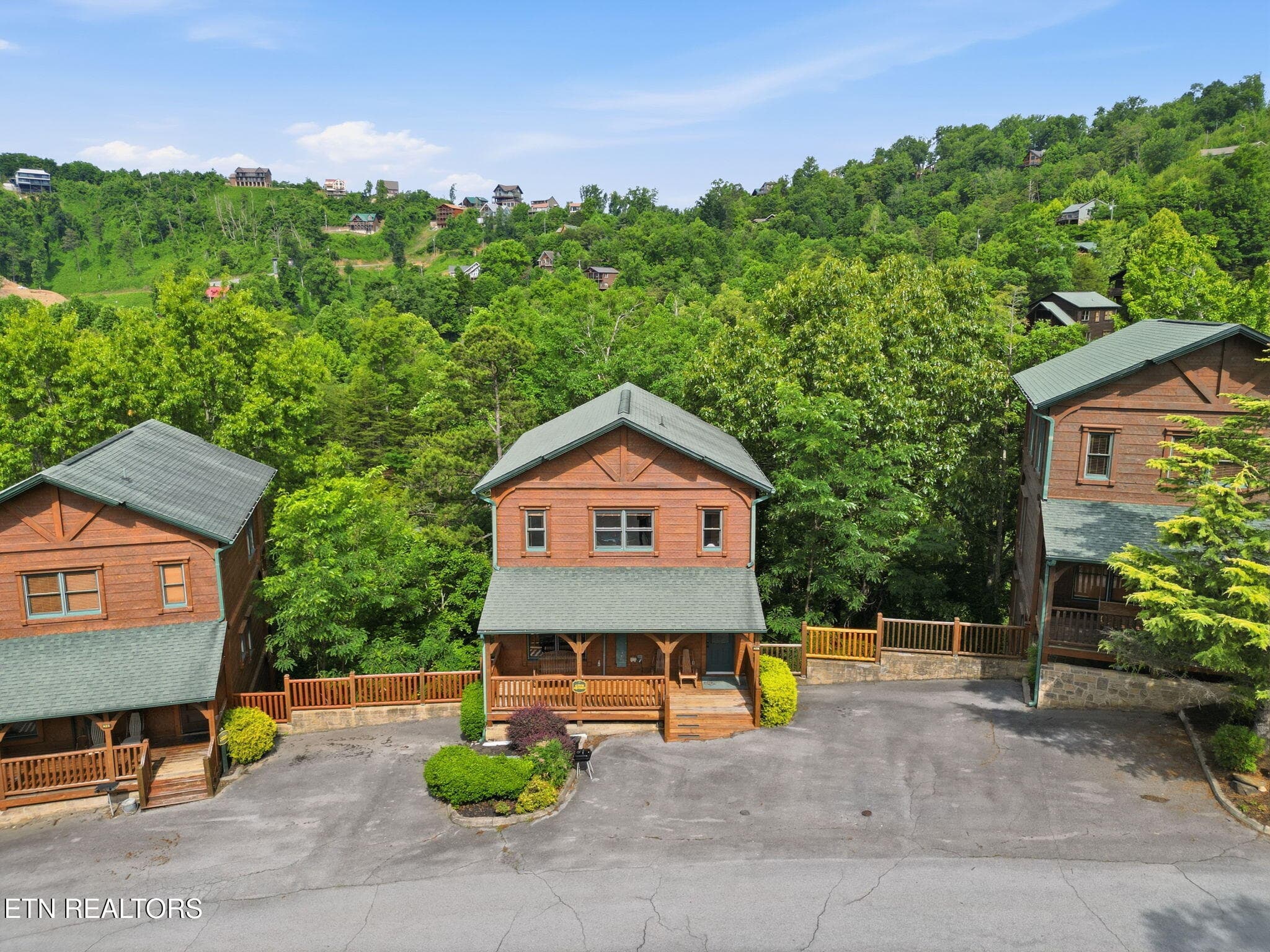 5-web-or-mls-DJI_0536 - 826 Great Smoky Way, Gatlinburg, TN 37738, Gatlinburg