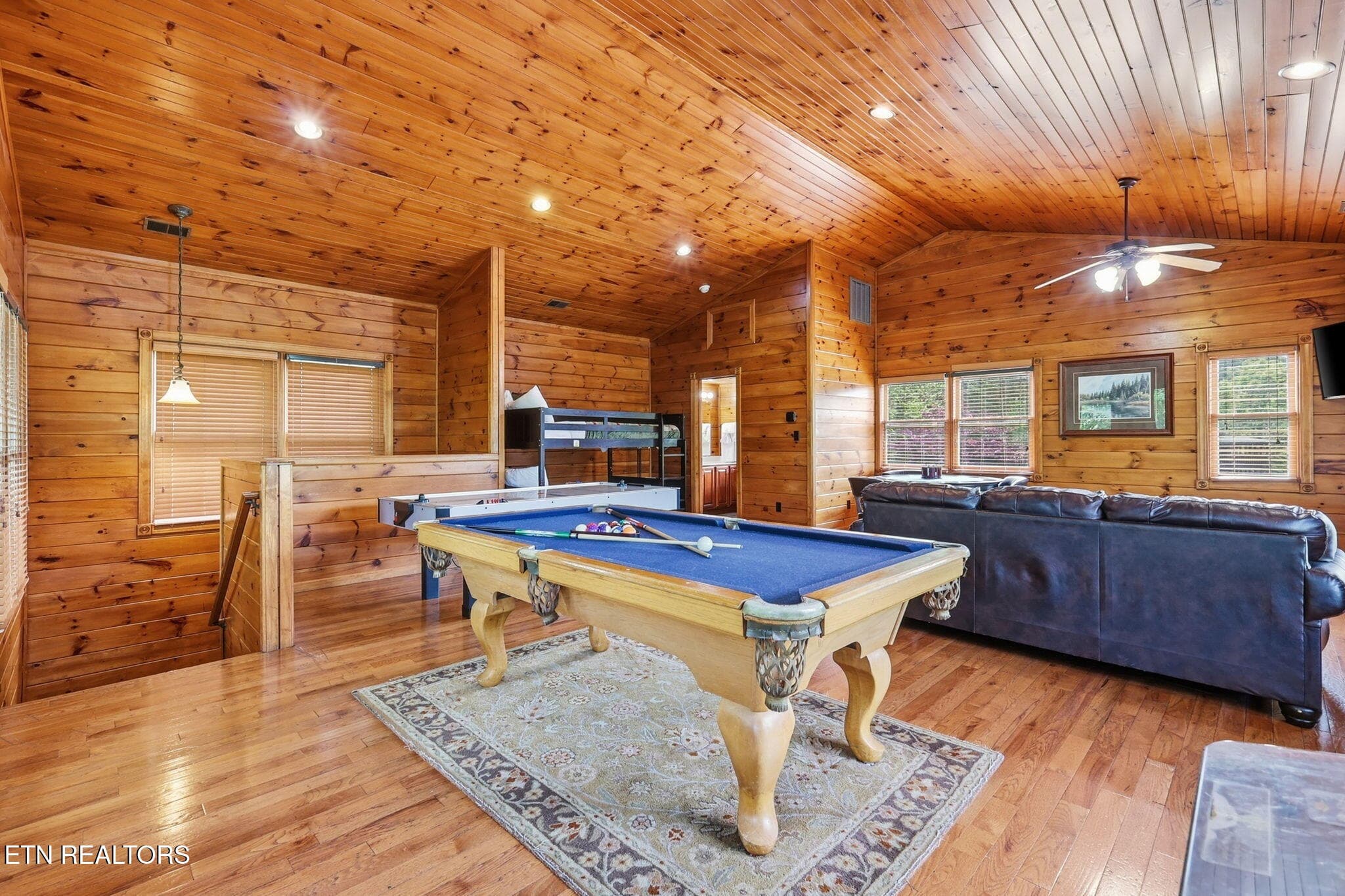 31-web-or-mls-3F1A4883 - 826 Great Smoky Way, Gatlinburg, TN 37738, Gatlinburg