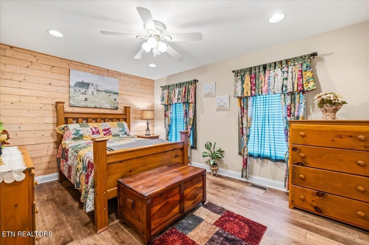 31-819 Island Ford Rd - 819 Island Ford Rd, Jacksboro, TN 37757