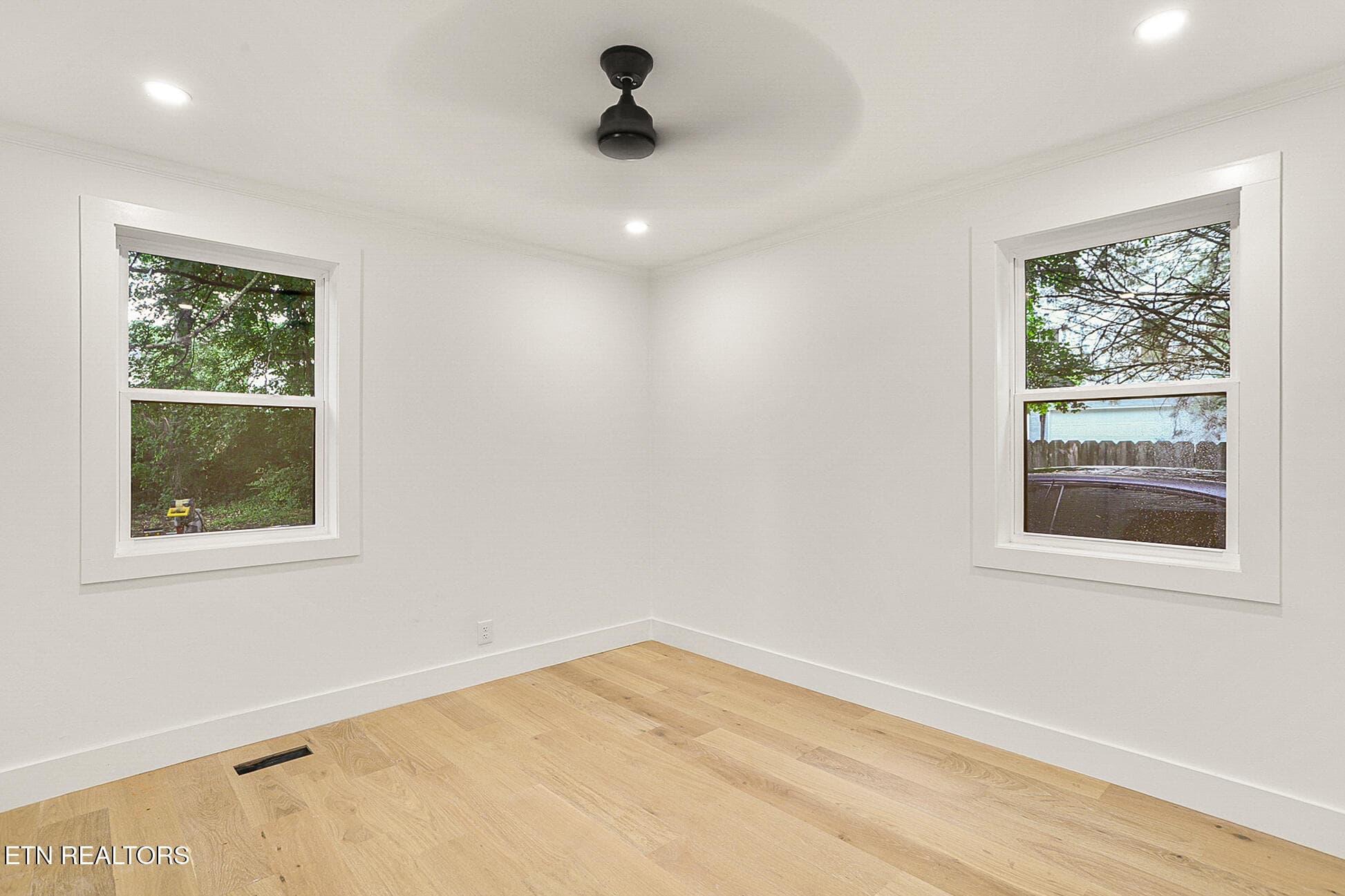 bed 2 - 1230 Ardee Ave, Nashville, TN 37216