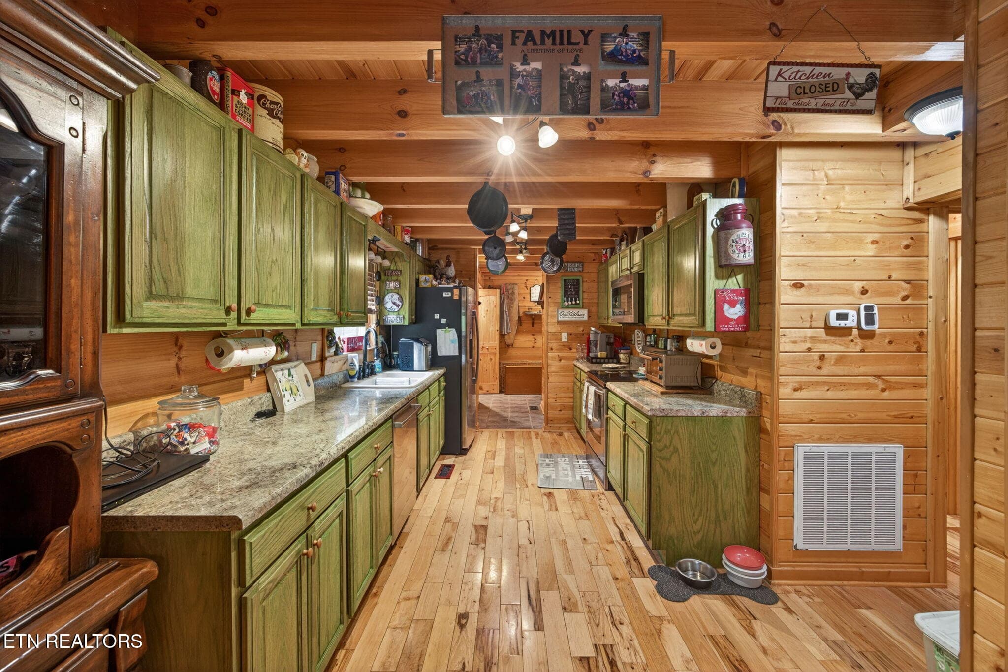 19-web-or-mls-8029-brimstone-creek-rd - 8029 Brimstone Creek Rd, Whitleyville, TN 38588