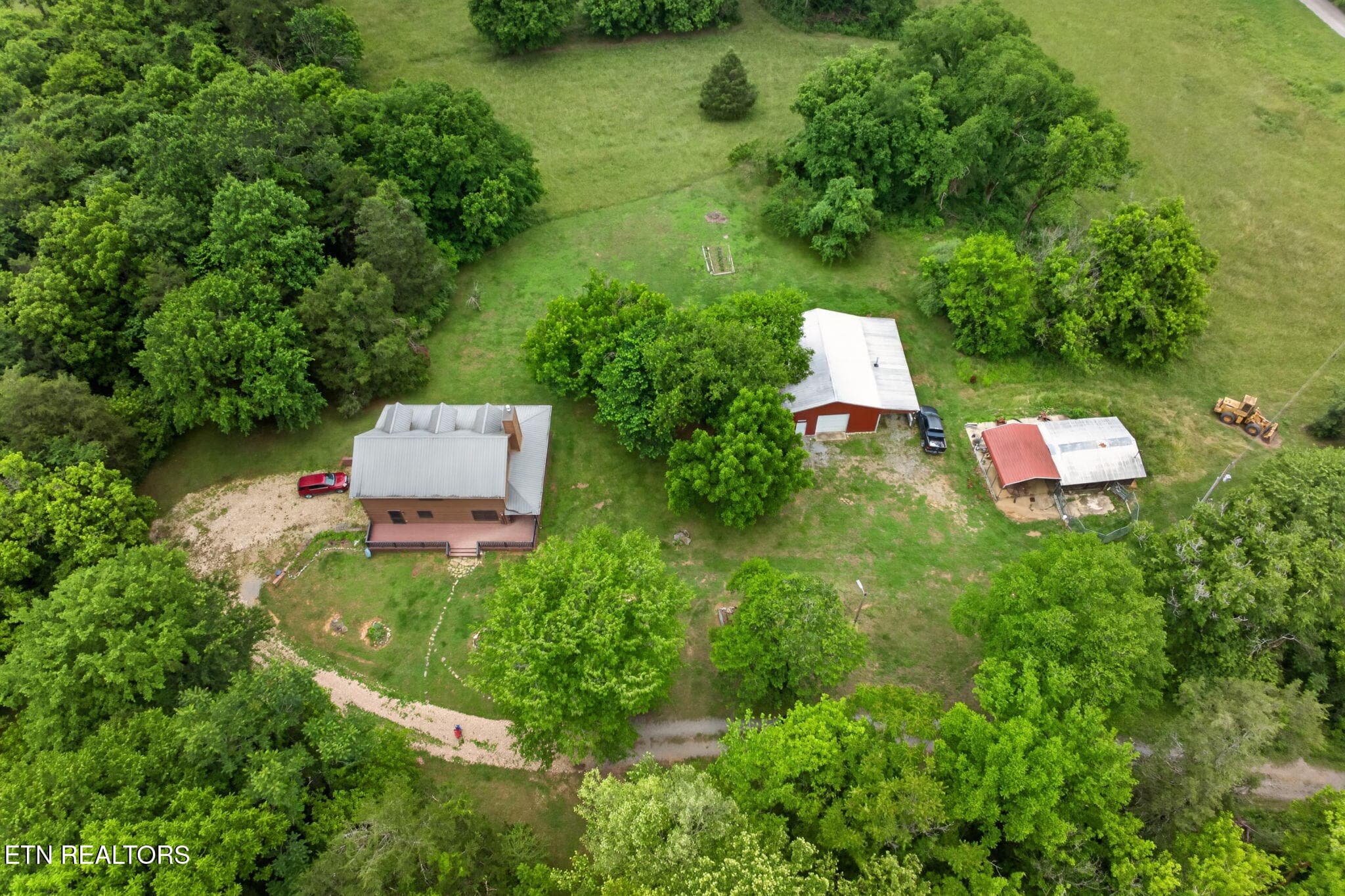 47-web-or-mls-8029-brimstone-creek-rd - 8029 Brimstone Creek Rd, Whitleyville, TN 38588