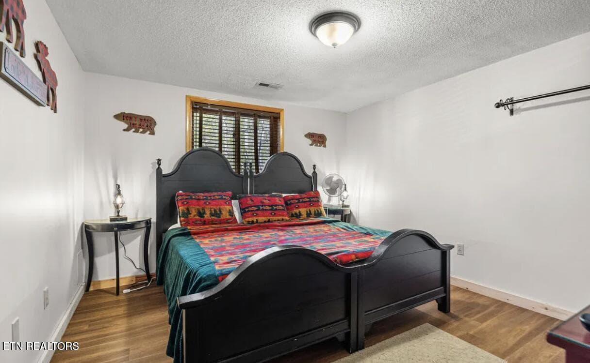 20250606014636880132000000-o - 725 Sunshine Tr, Gatlinburg, TN 37738, Gatlinburg
