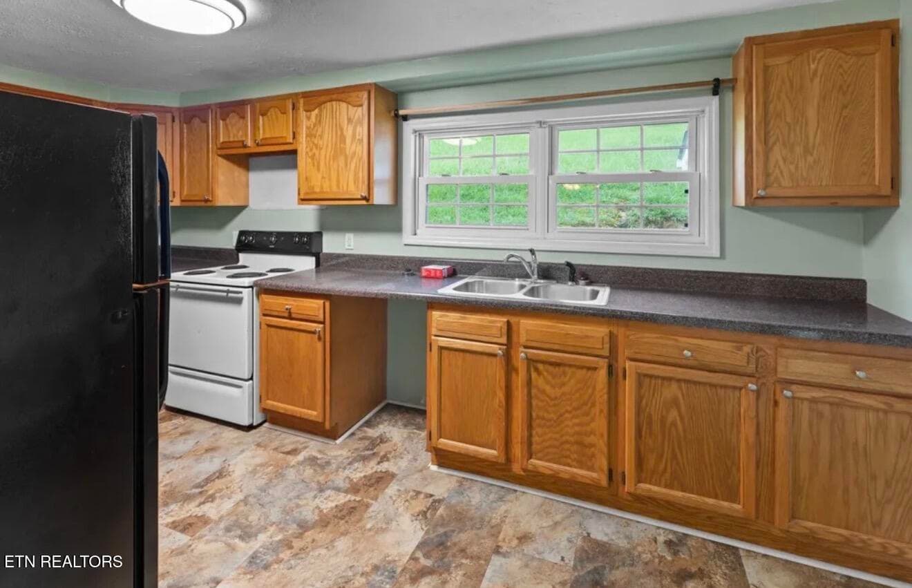 IMG_0734 - 922 Chittum Drive, Tazewell, TN 37879