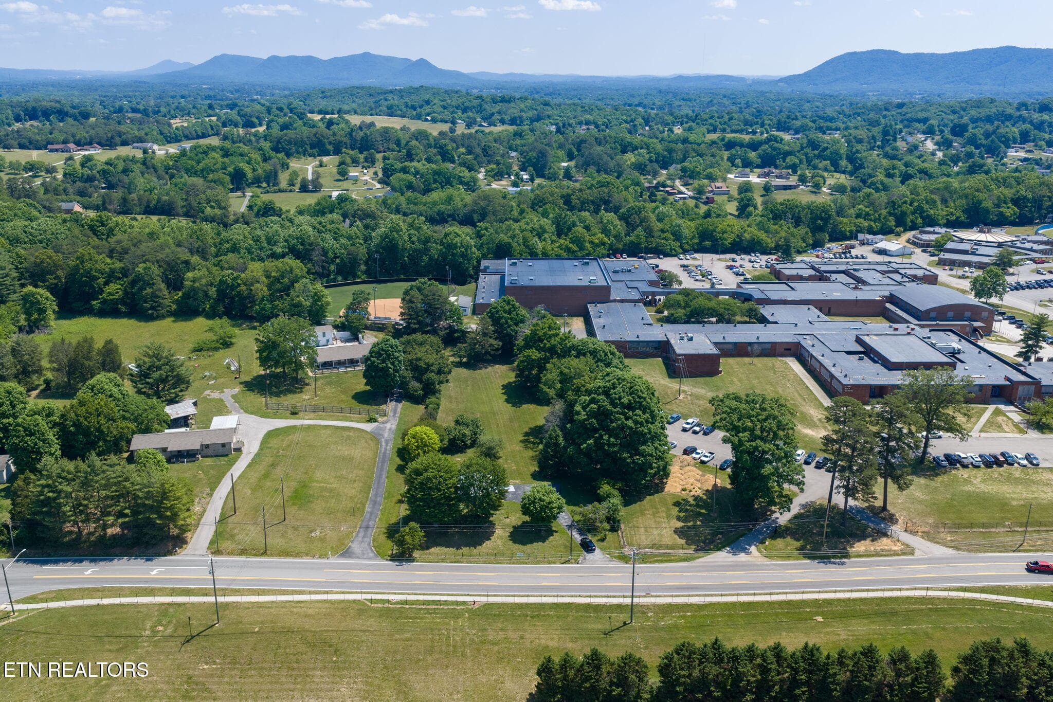 7700 Tazewell Pike, Corryton, TN 37721