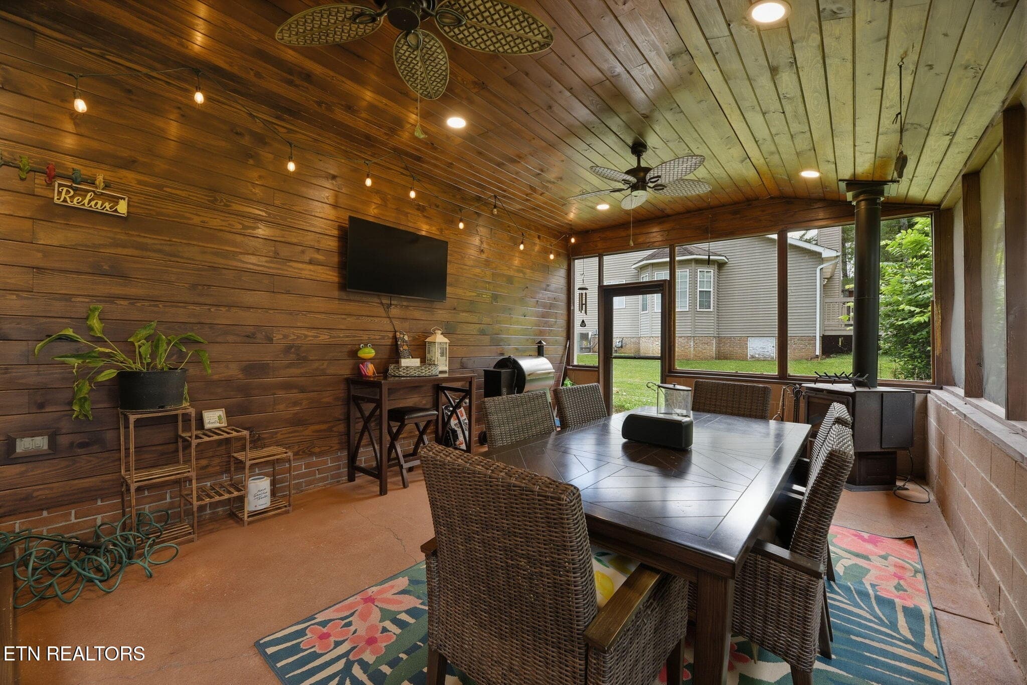Emerald Heath - Enclosed Retreat #2 - 7219 Emerald Heath Rd, Powell, TN 37849