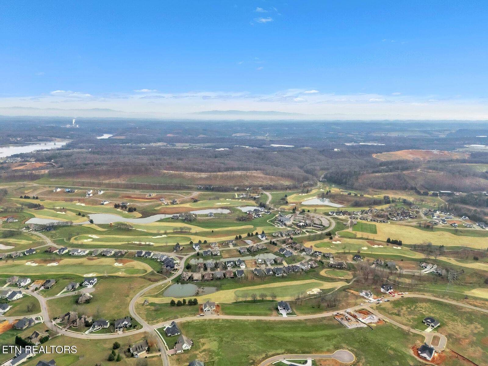 DJI_20251202034000_0311_D - 511 Mockingbird Lane, Loudon, TN 37774