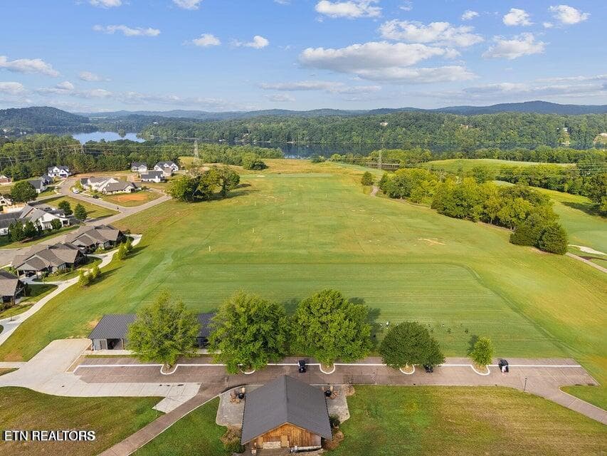 Saloon/Range - 511 Mockingbird Lane, Loudon, TN 37774