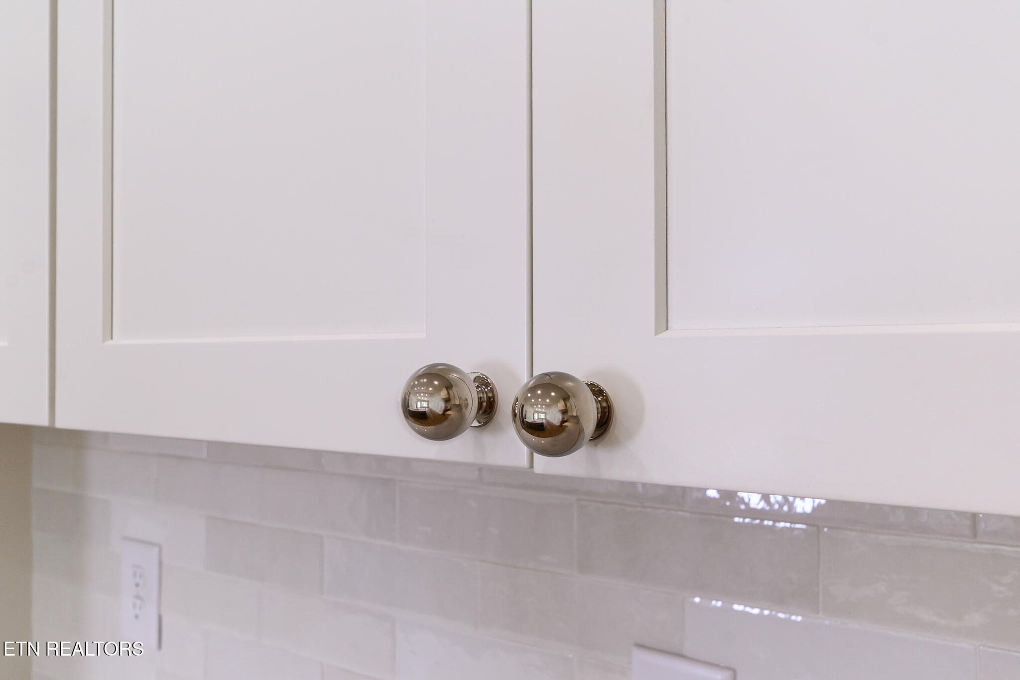 Kitchen detail - 111 Alpine Drive, Clinton, TN 37716