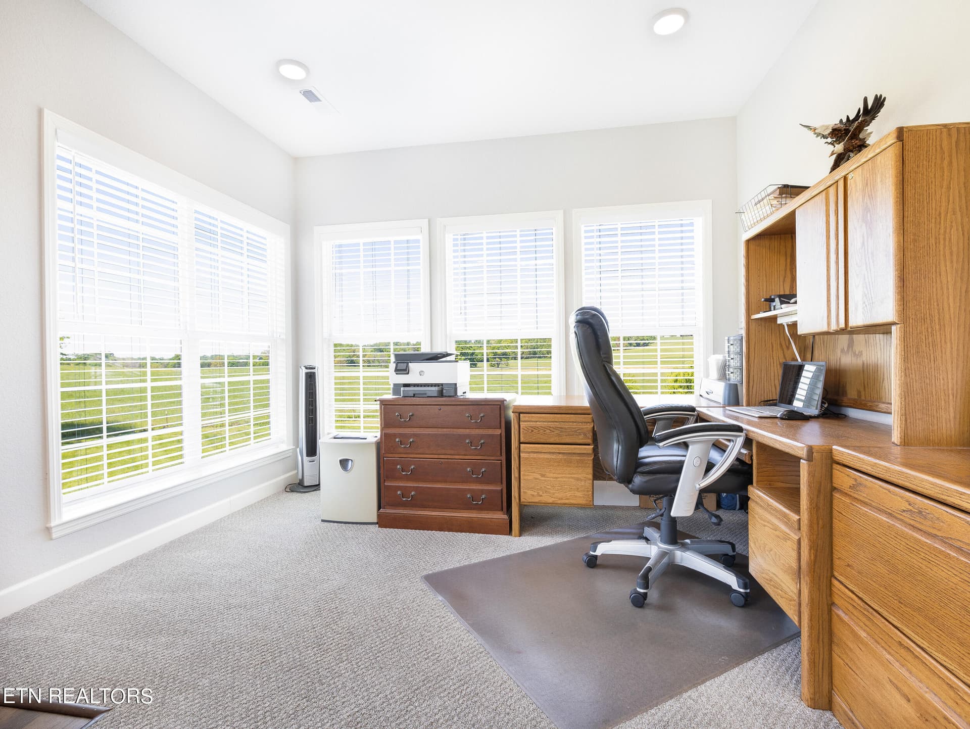 Sunroom - 158 Old Hickory Circle, Madisonville, TN 37354