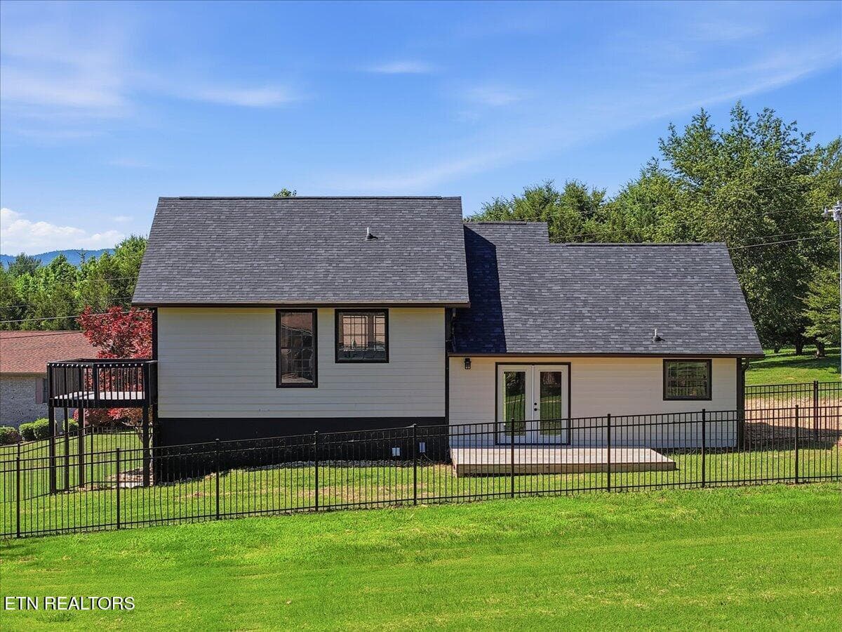 05-3514_E_Atherton_Ln_008 - 3514 E Atherton Lane, Baneberry, TN 37890