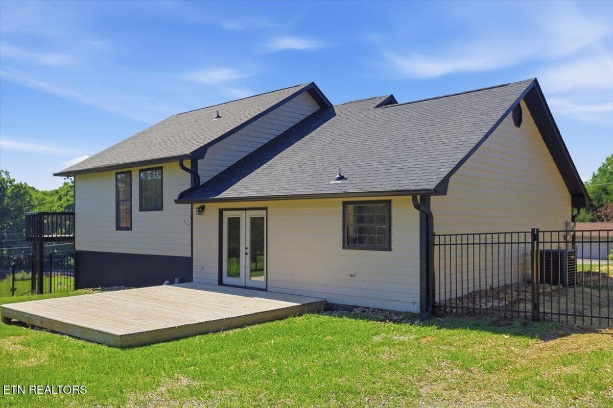 15-3514_E_Atherton_Ln_052 - 3514 E Atherton Lane, Baneberry, TN 37890