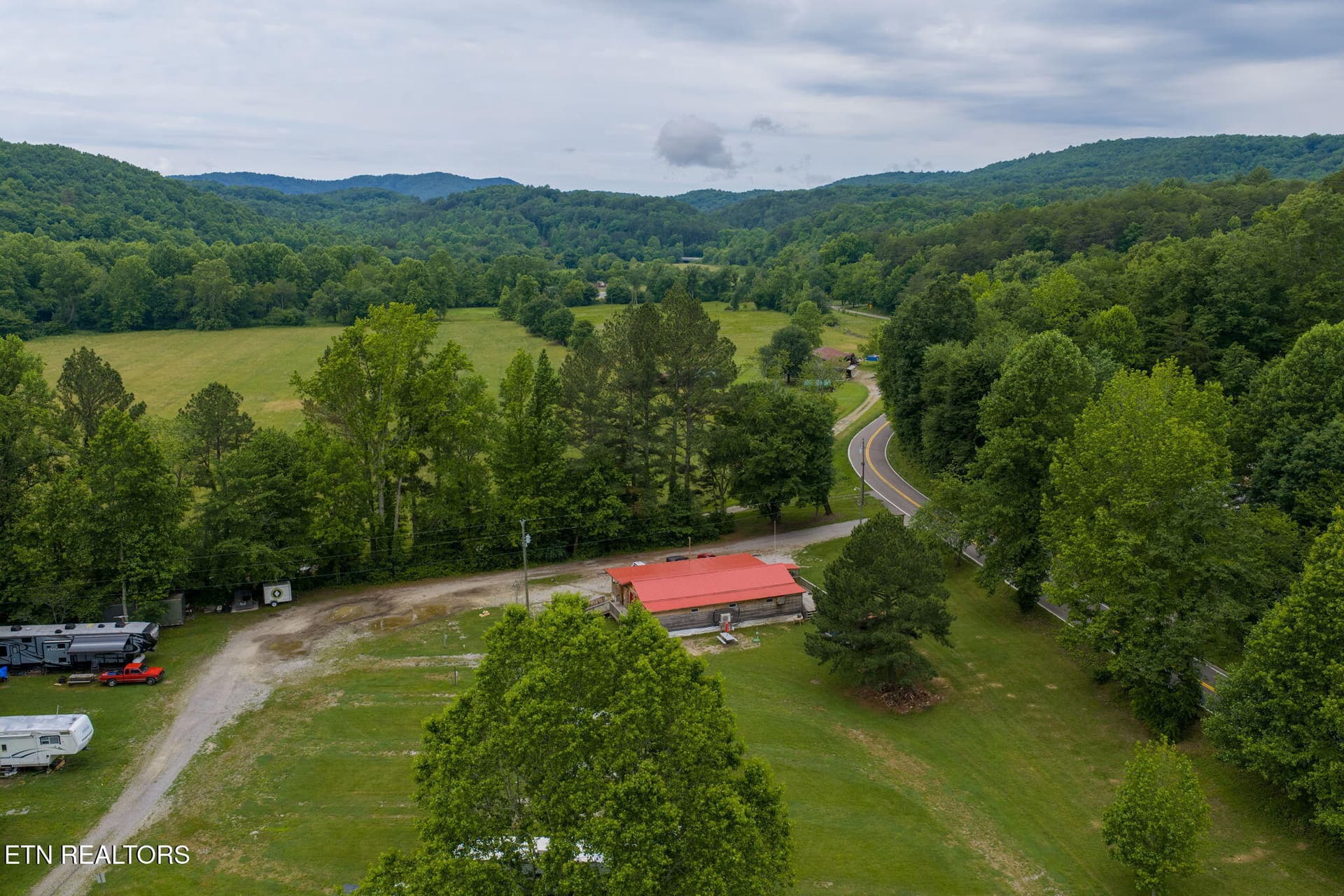 homesandvideos-659 - 13431 New Highway 68, Tellico Plains, TN 37385