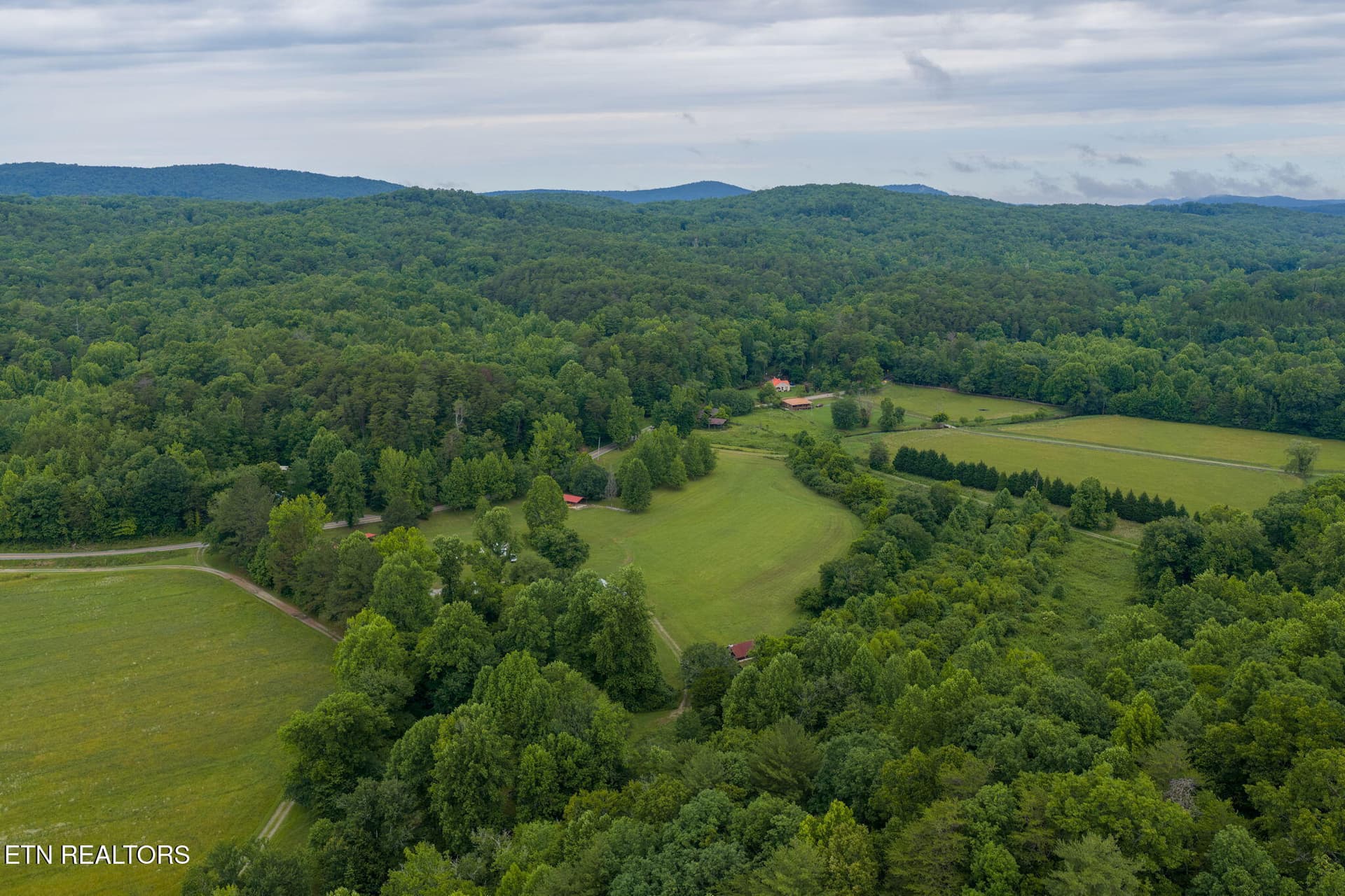 homesandvideos-648 - 13431 New Highway 68, Tellico Plains, TN 37385