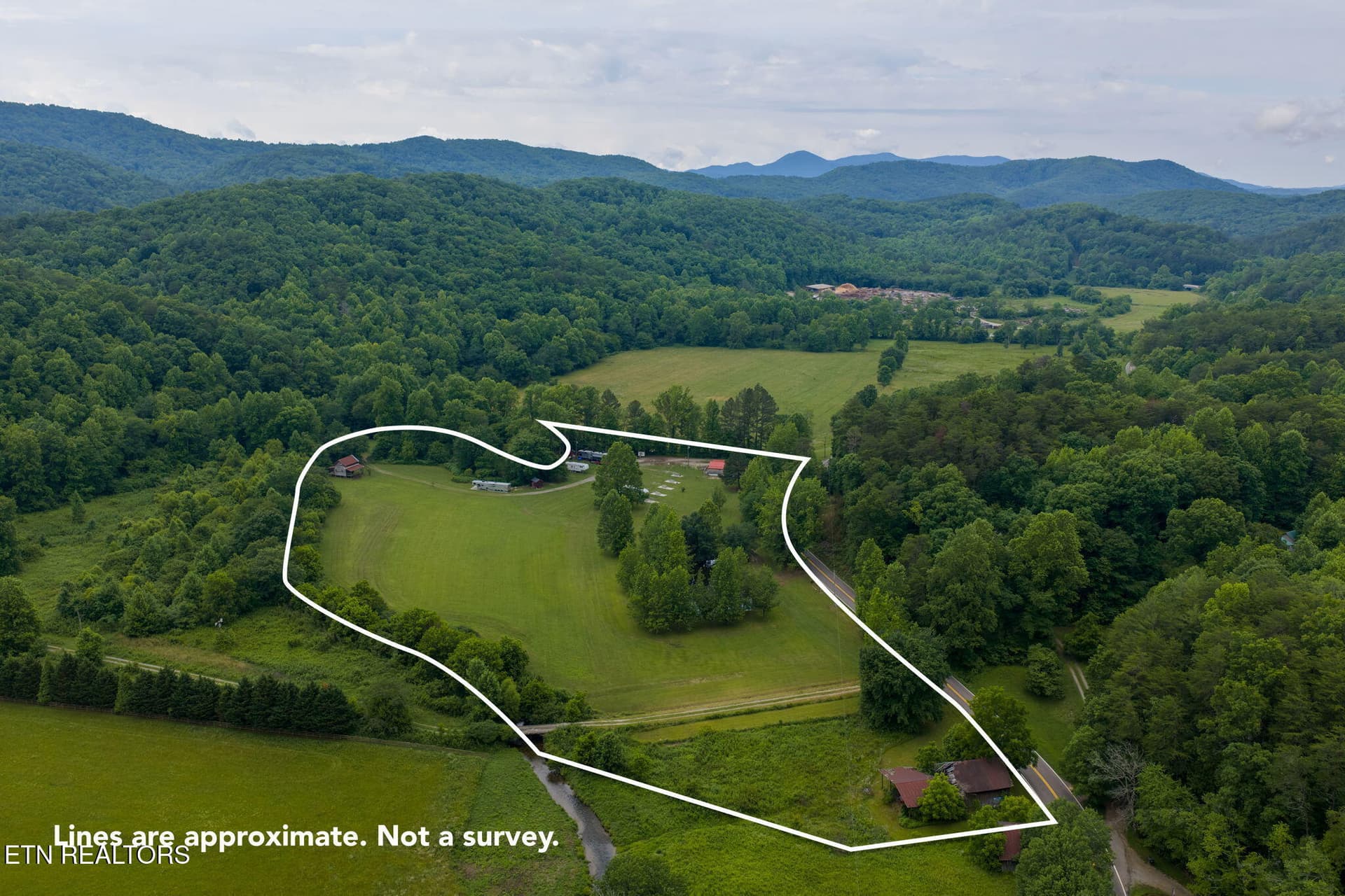 homesandvideos-649 lines - 13431 New Highway 68, Tellico Plains, TN 37385