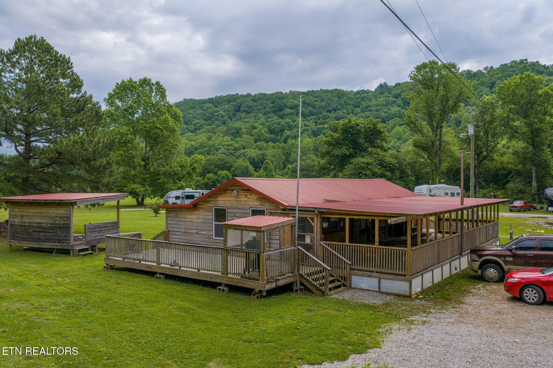 homesandvideos-644 - 13431 New Highway 68, Tellico Plains, TN 37385
