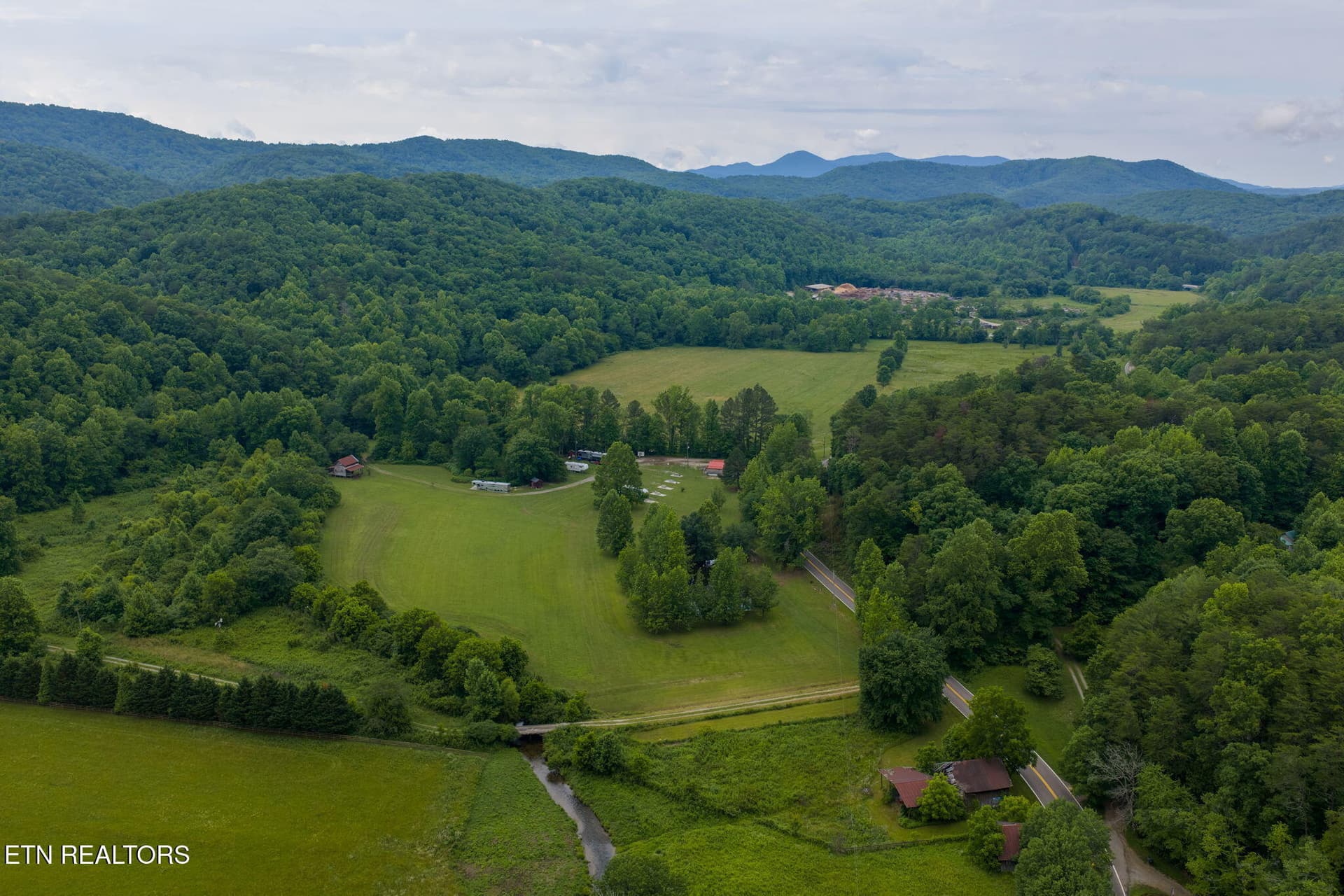 homesandvideos-649 - 13431 New Highway 68, Tellico Plains, TN 37385