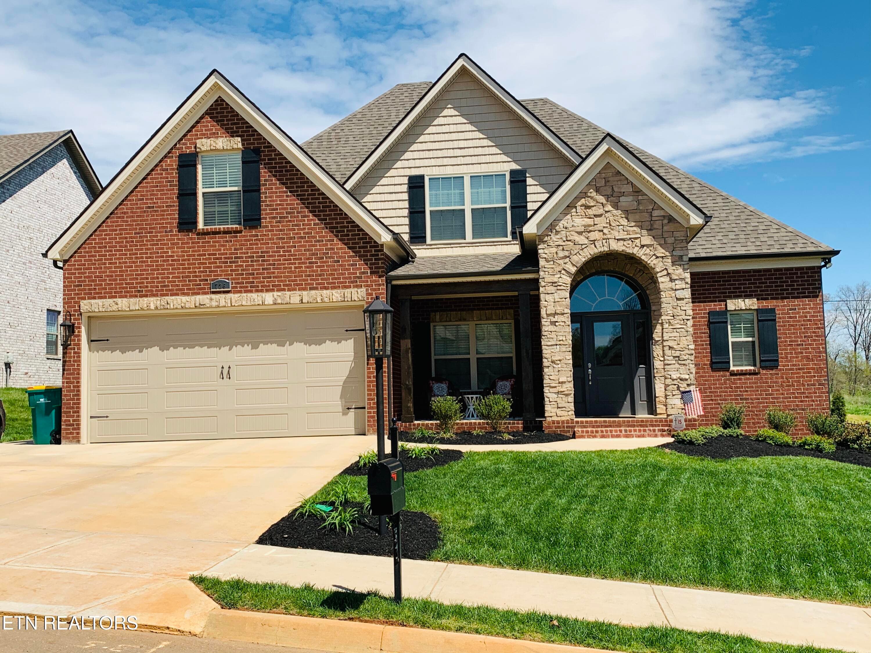 Similar House - 9938 Rio Bravo Lane, Knoxville, TN 37922, Knoxville