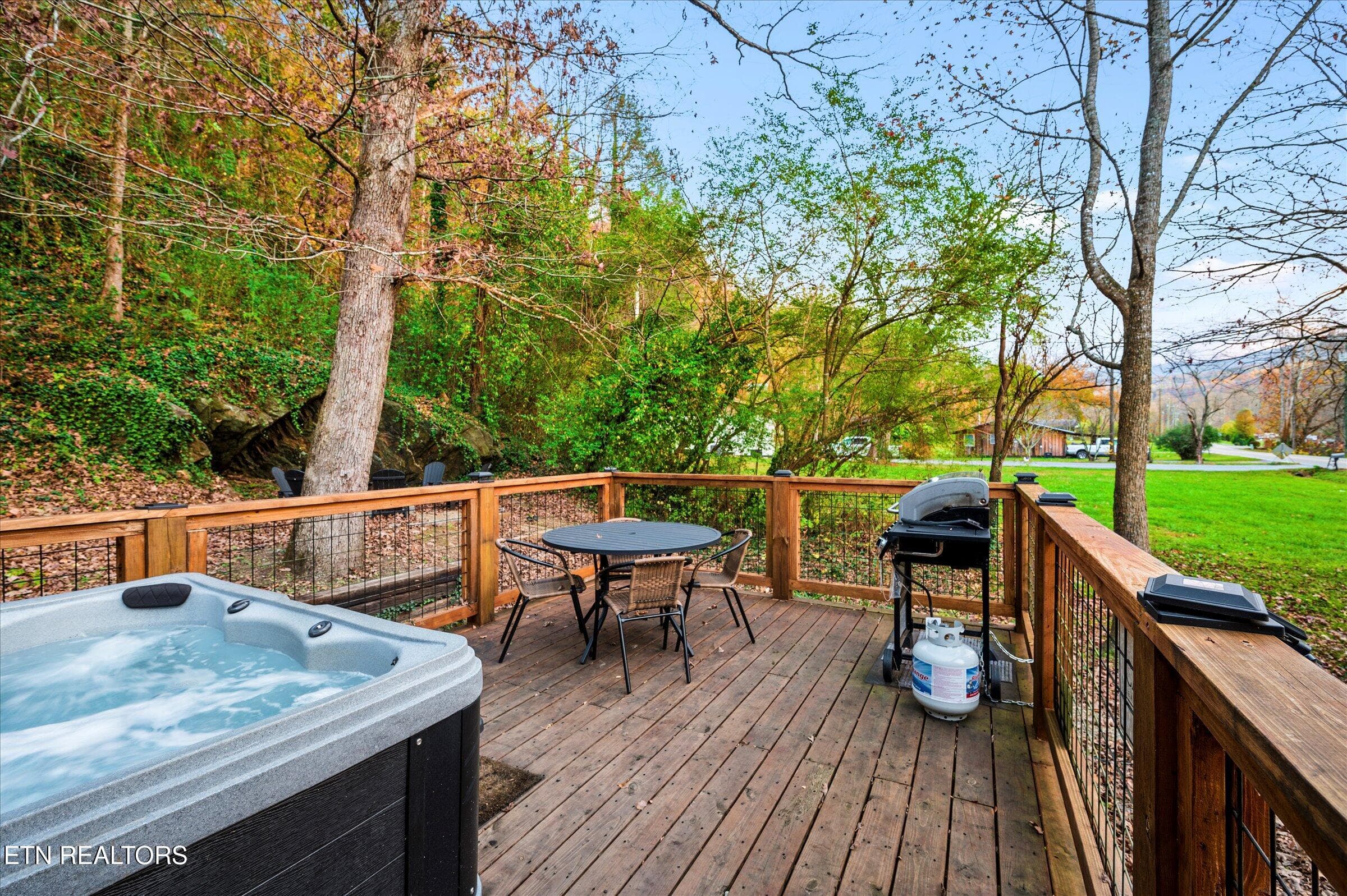 32 - 5337 Pittman Center Rd, Sevierville, TN 37876