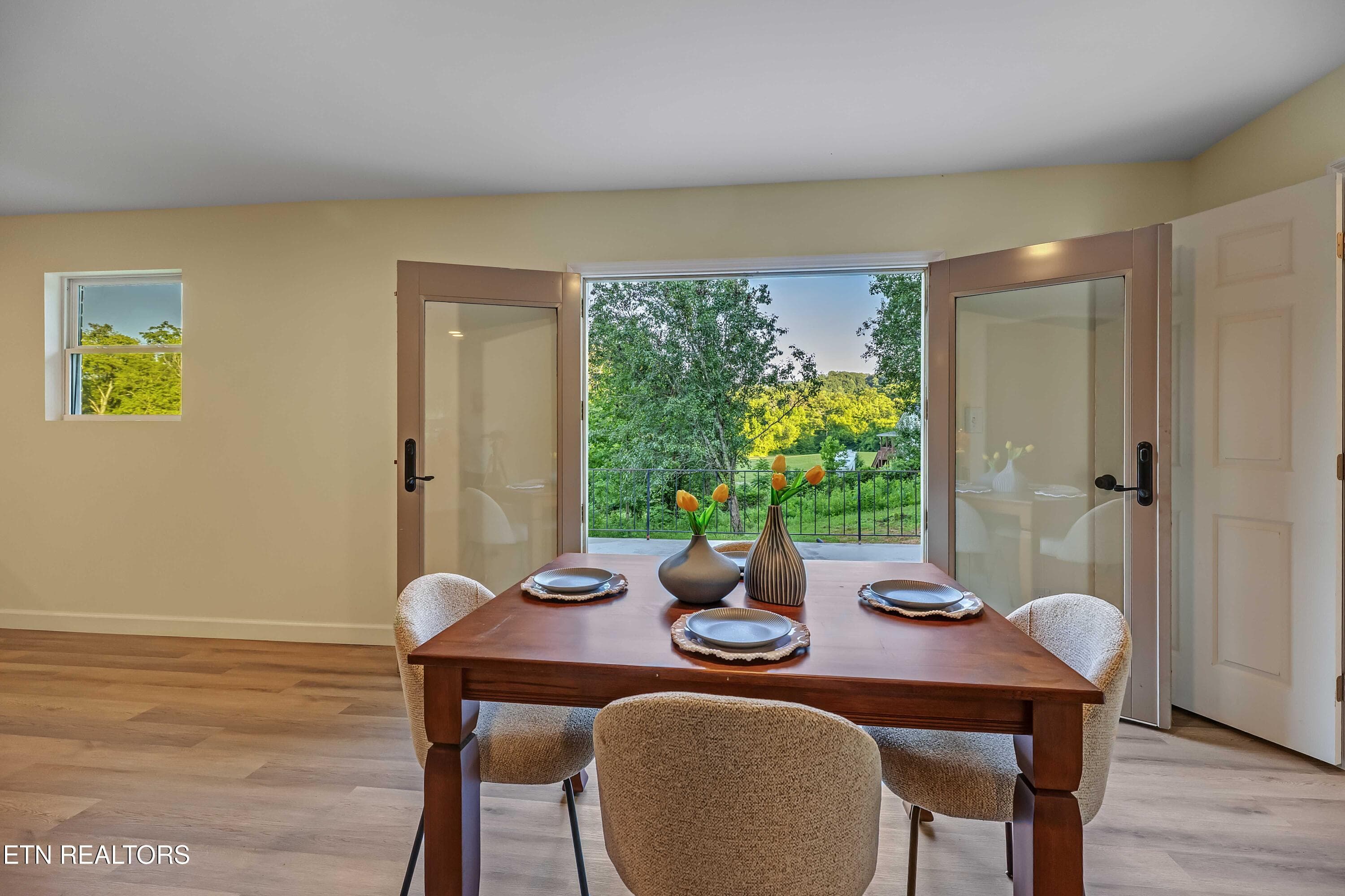 Peaceful country setting - 5160 Indian Warpath Rd, Maryville, TN 37803