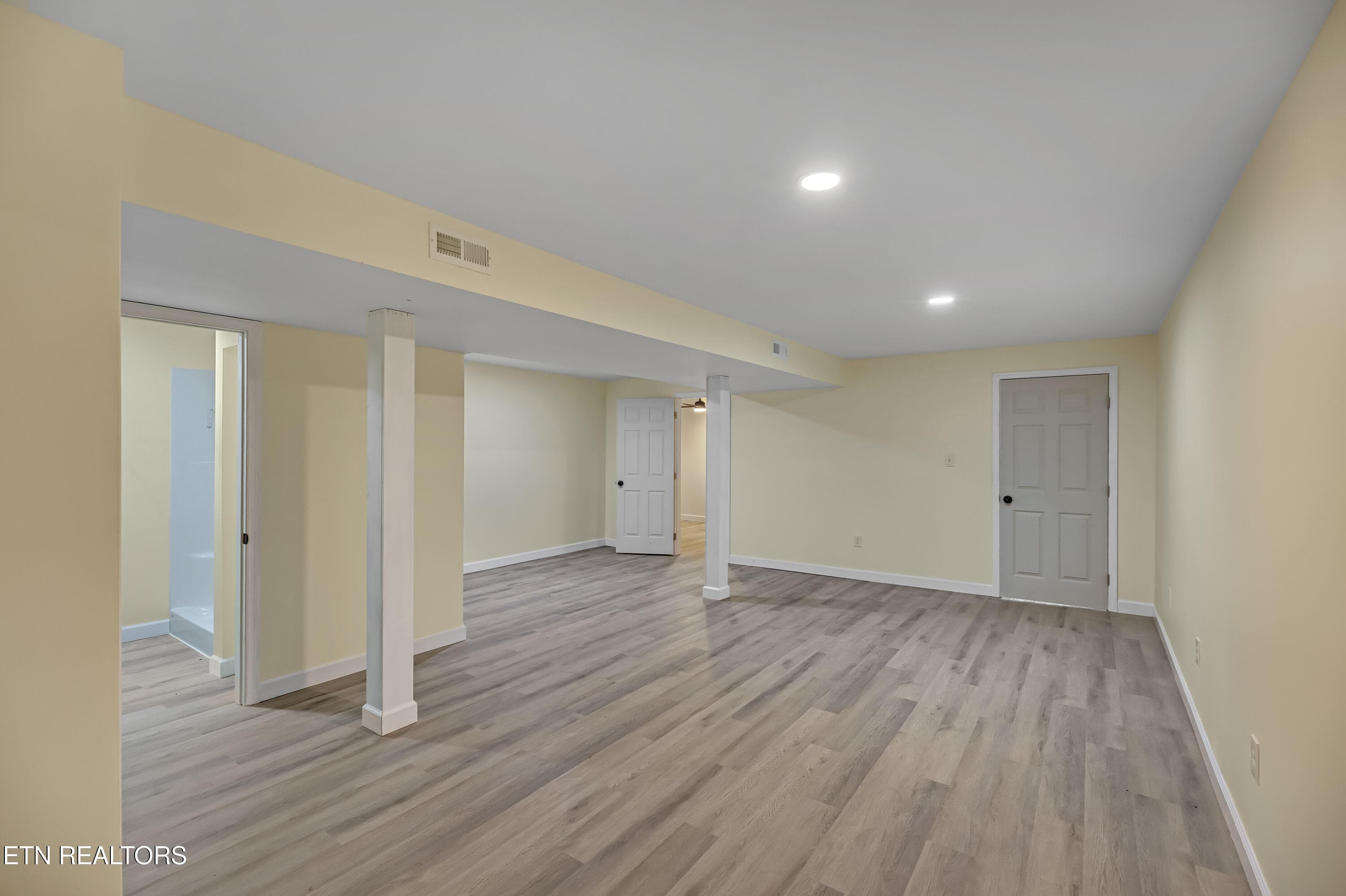 So much room in the basement - 5160 Indian Warpath Rd, Maryville, TN 37803