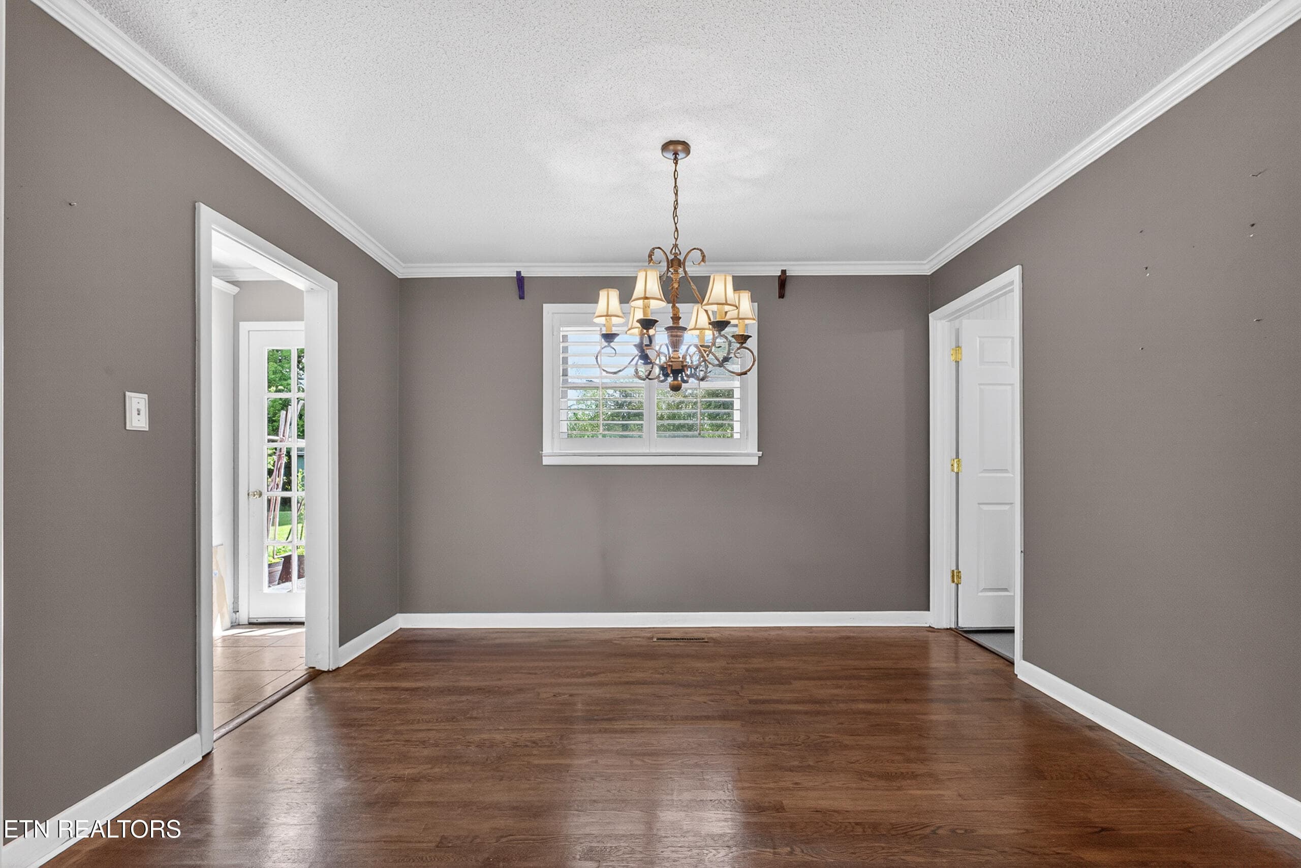 6810 Dorchester-11 - 6810 Dorchester Drive, Knoxville, TN 37909, Knoxville