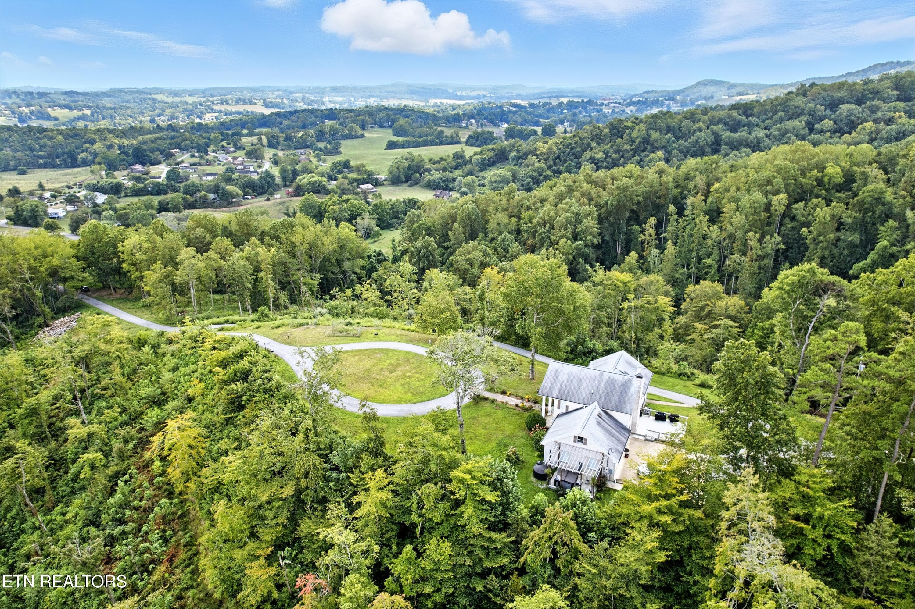 DJI_0152 (1) - 260 Meador Lane, Harrogate, TN 37752
