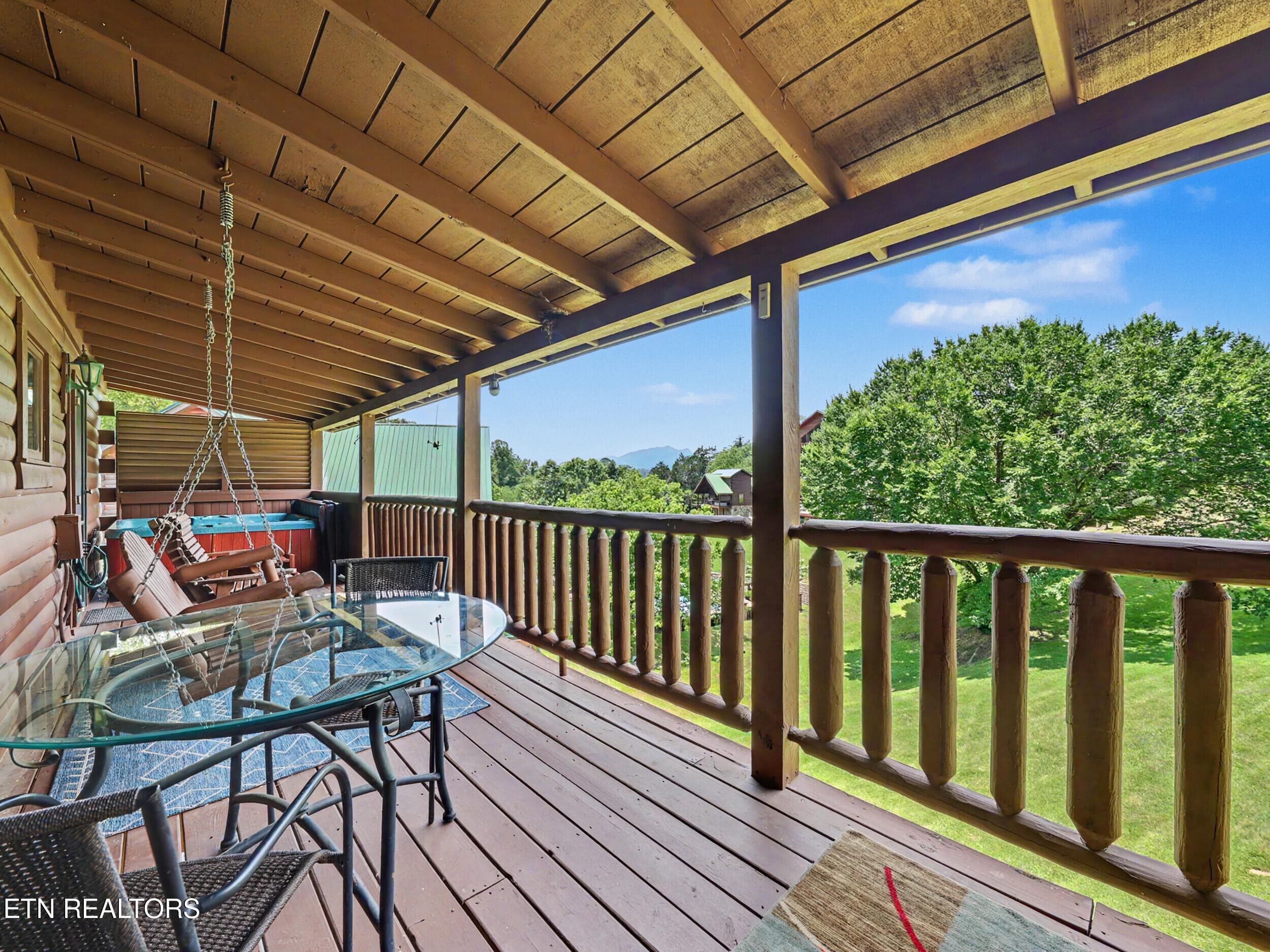 Upstairs Deck - 1629 Little Cabin Loop, Pigeon Forge, TN 37862, Pigeon Forge