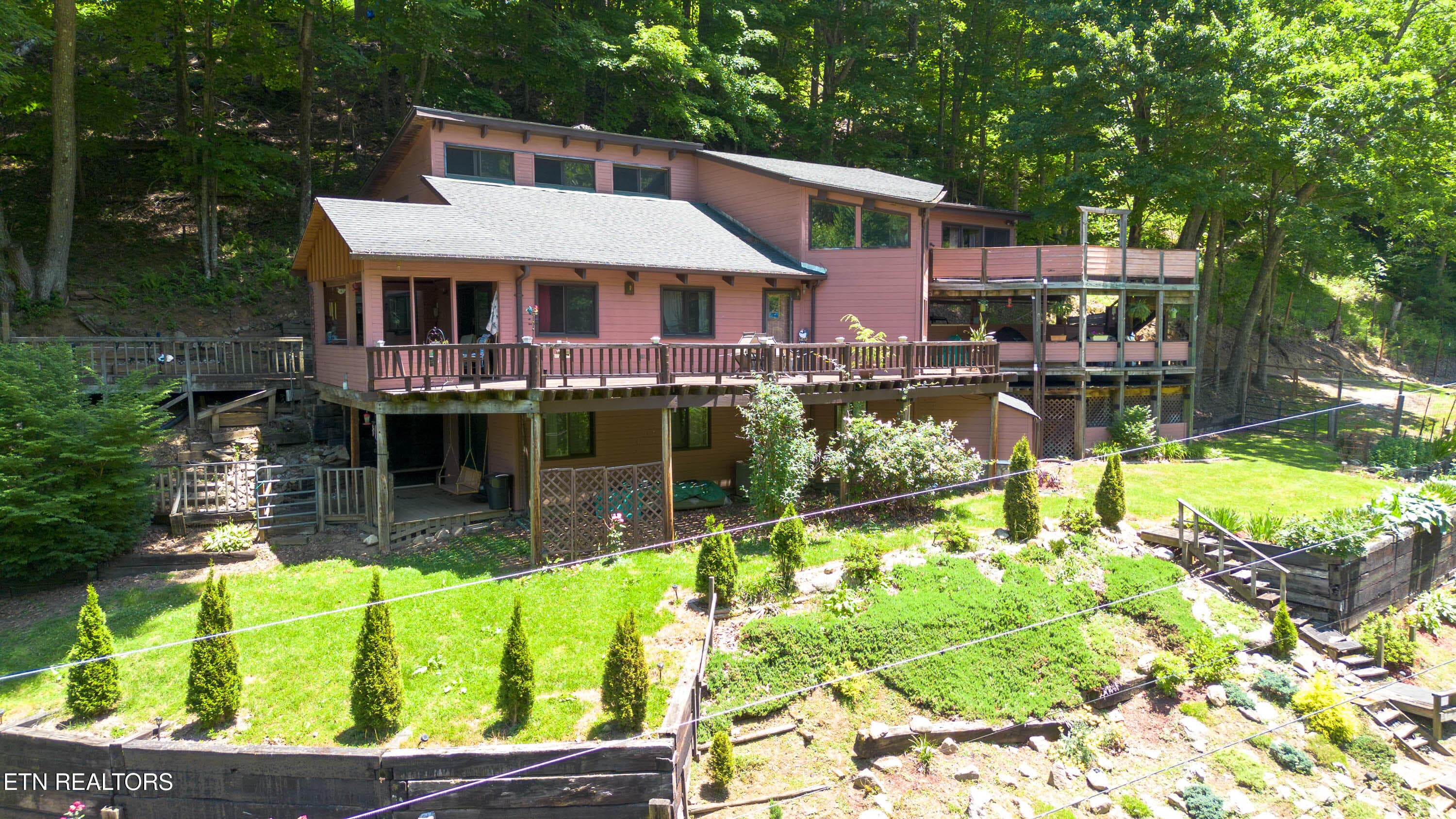 800 Tumbling Creek Rd-97 - 800 Tumbling Creek Rd, Erwin, TN 37650