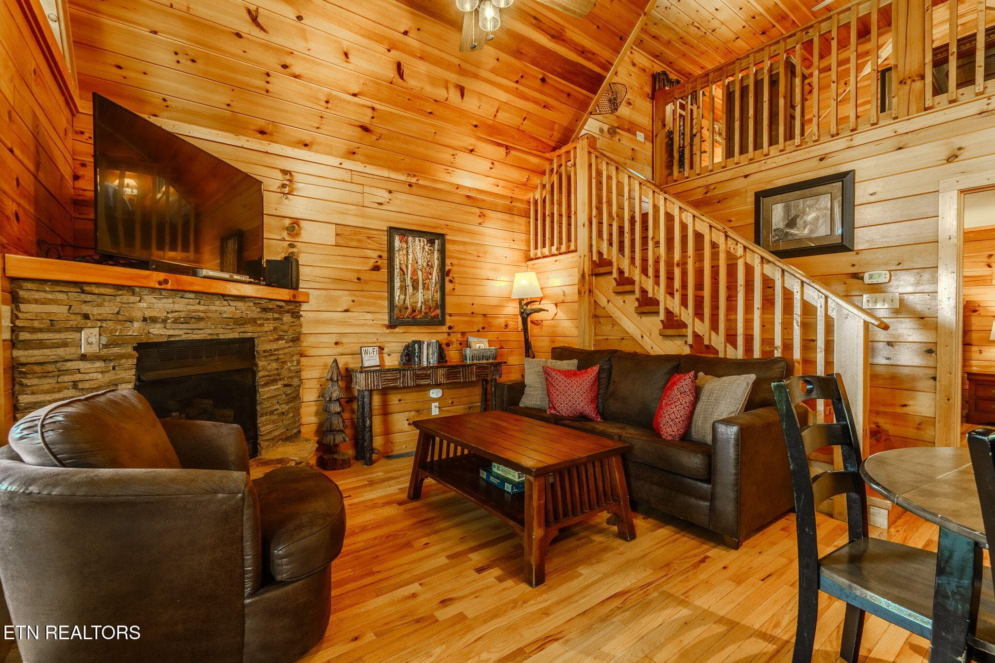 9-web-or-mls-_DSC1758-HDR - 914 High Mountain Way, Gatlinburg, TN 37738, Gatlinburg