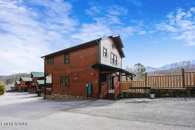 2 - 832 Resort Way, Gatlinburg, TN 37738, Gatlinburg