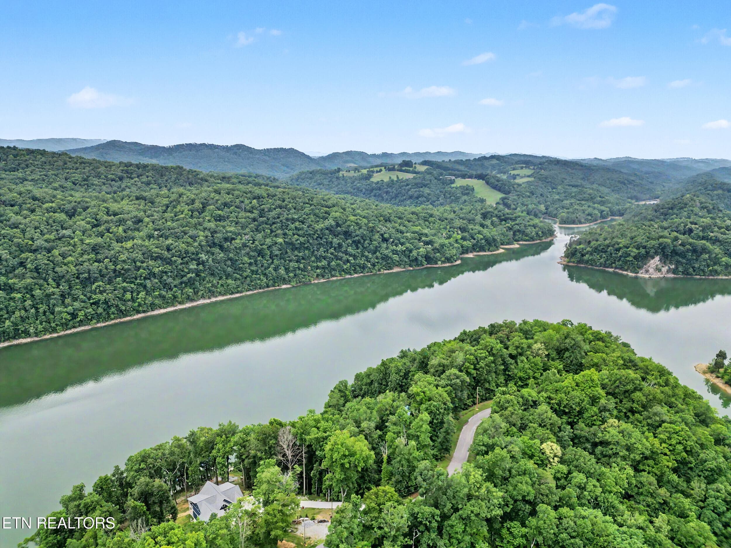 54_dji_0065 - 836 & 835 Jacks Bluff Rd, New Tazewell, TN 37825