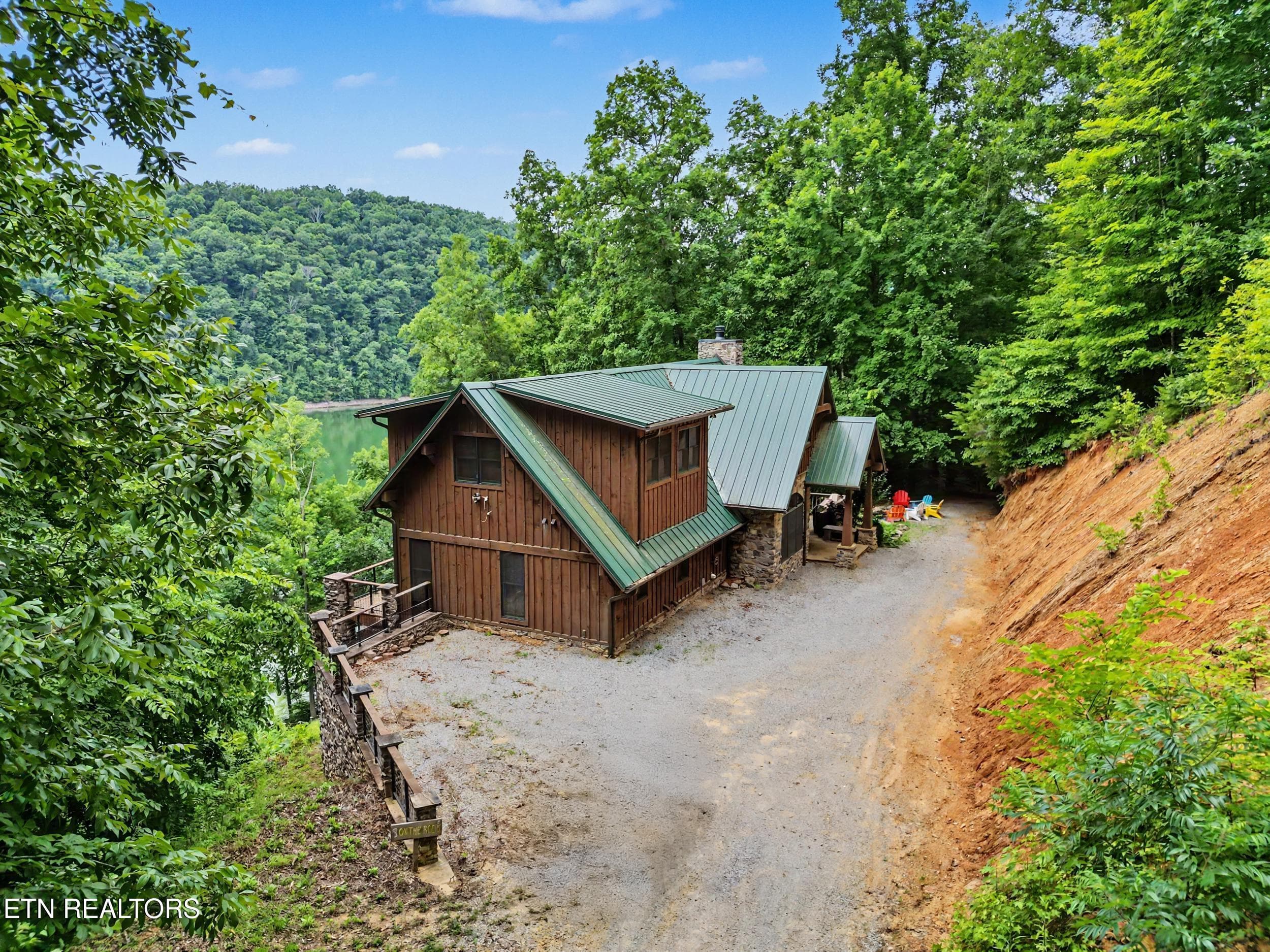 2_dji_0074.png - 836 & 835 Jacks Bluff Rd, New Tazewell, TN 37825