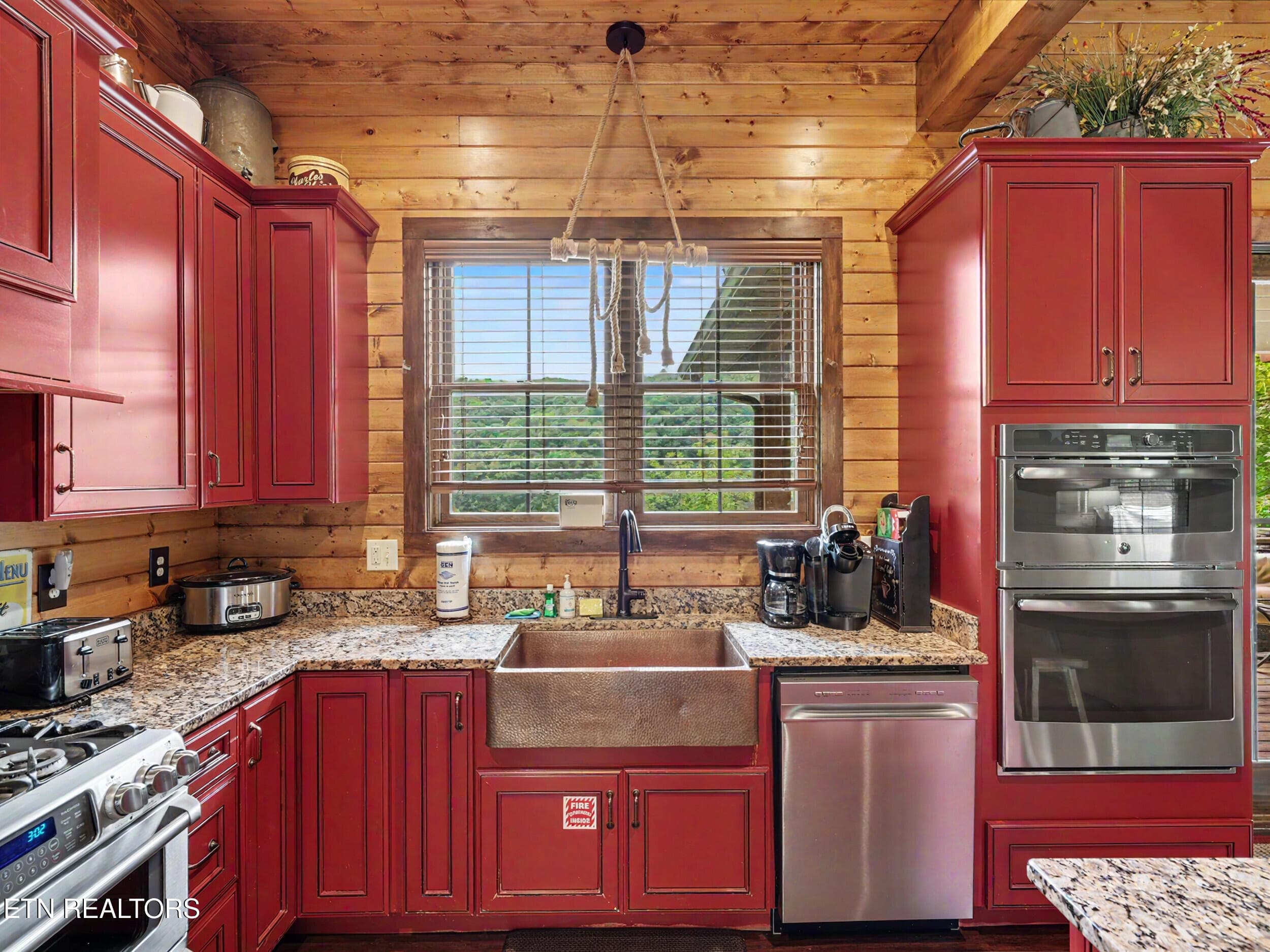 10_img_9123 - 836 & 835 Jacks Bluff Rd, New Tazewell, TN 37825