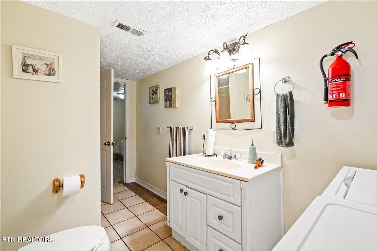 31-274 Pearl Rd - 274 Pearl Rd, LaFollette, TN 37766