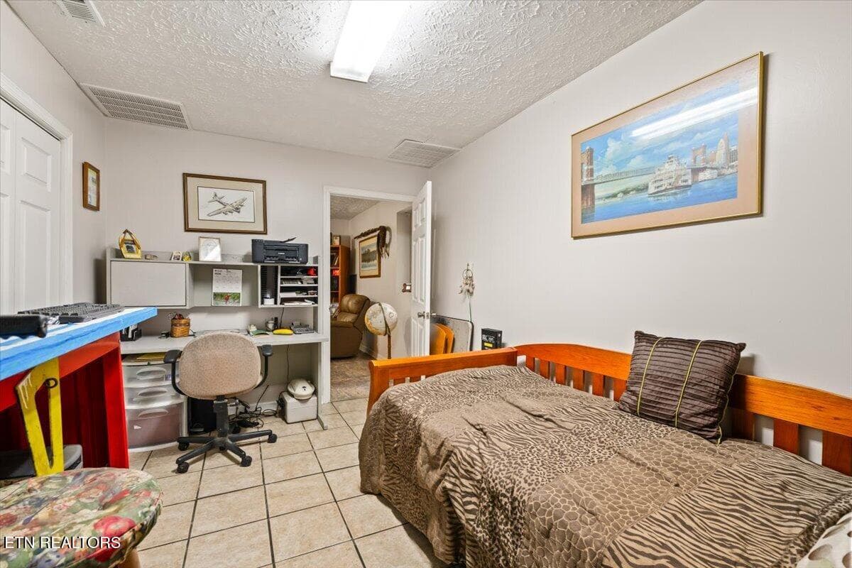 36-274 Pearl Rd - 274 Pearl Rd, LaFollette, TN 37766