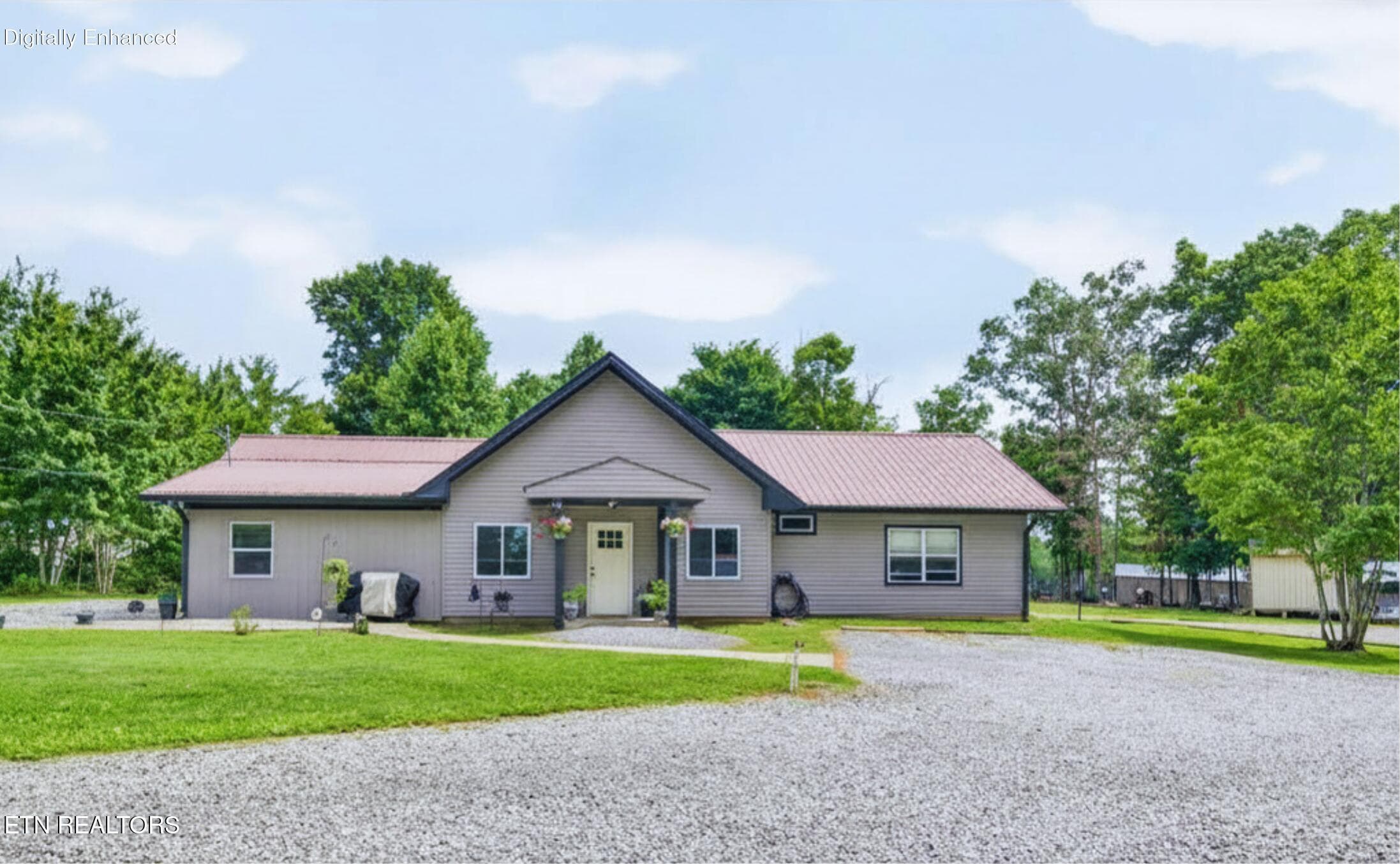 16588 Highway 70, Monterey, TN 38574
