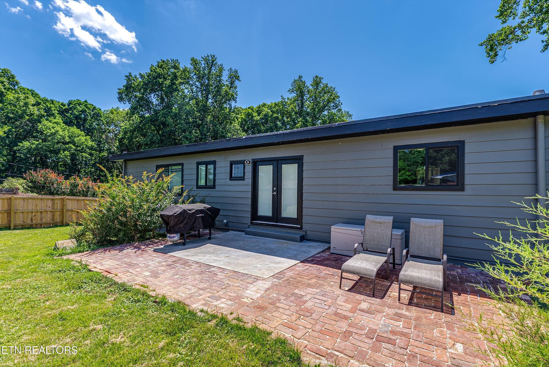 42-Patio A2 - 101 Wayne Place, Oak Ridge, TN 37830